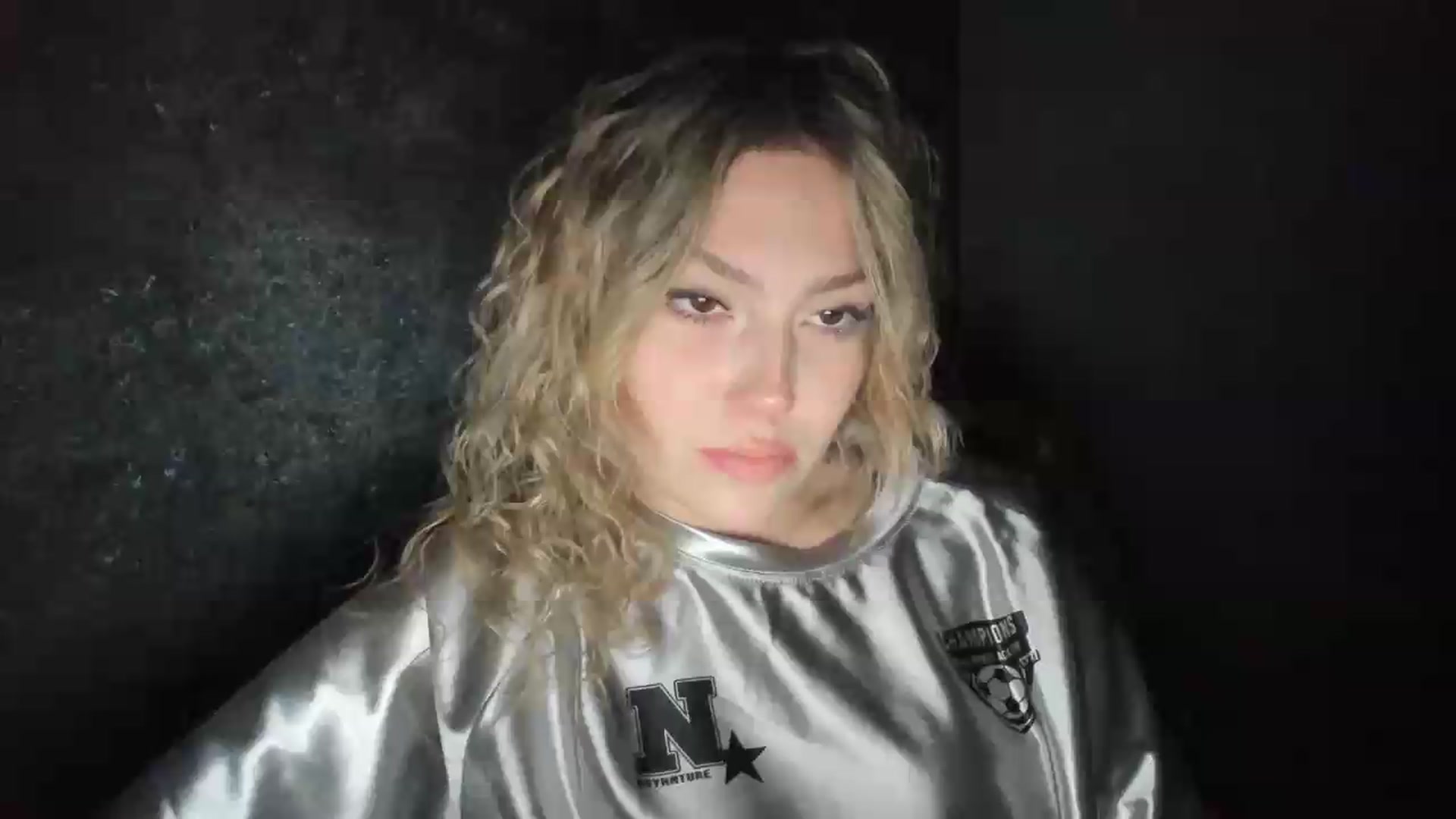 Gallery image thumbnail from Milanana's myfreecams stream on, 07/11/2026, 21:02 image 17 of 20