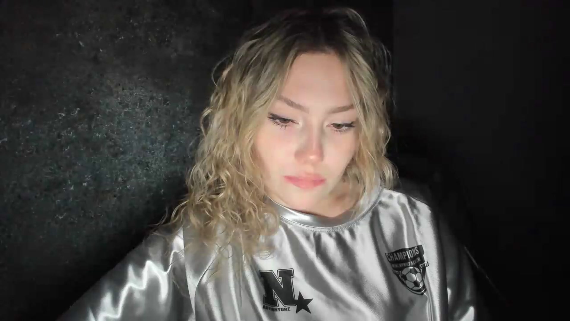 Gallery image thumbnail from Milanana's myfreecams stream on, 07/11/2026, 21:02 image 11 of 20