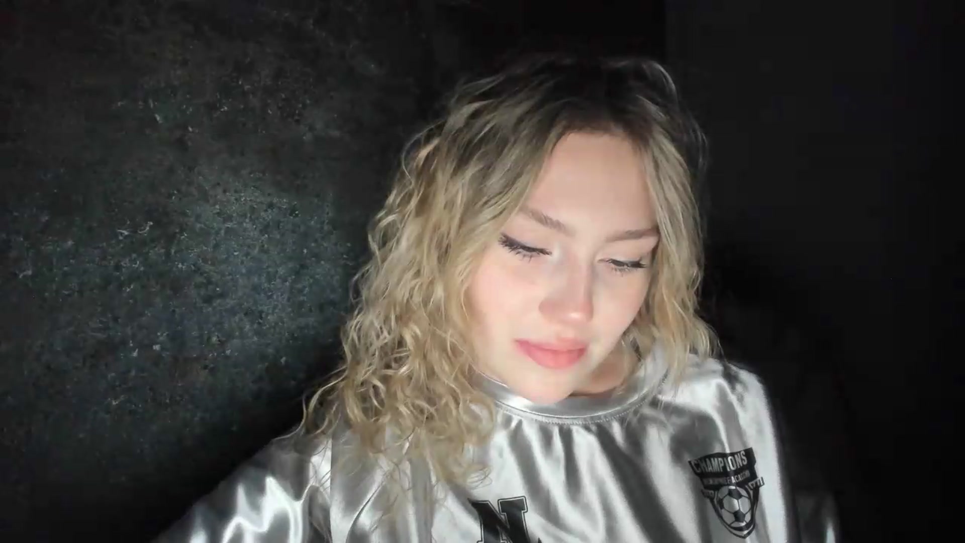 Gallery image thumbnail from Milanana's myfreecams stream on, 07/11/2026, 21:02 image 10 of 20