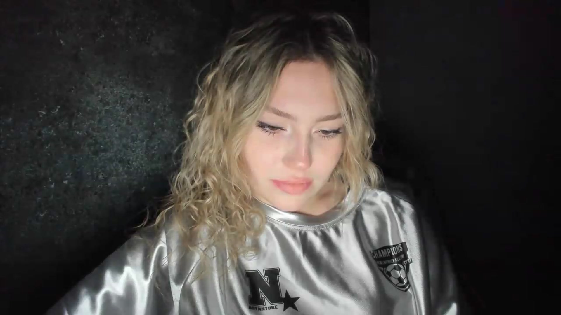 Gallery image thumbnail from Milanana's myfreecams stream on, 07/11/2026, 21:02 image 13 of 20