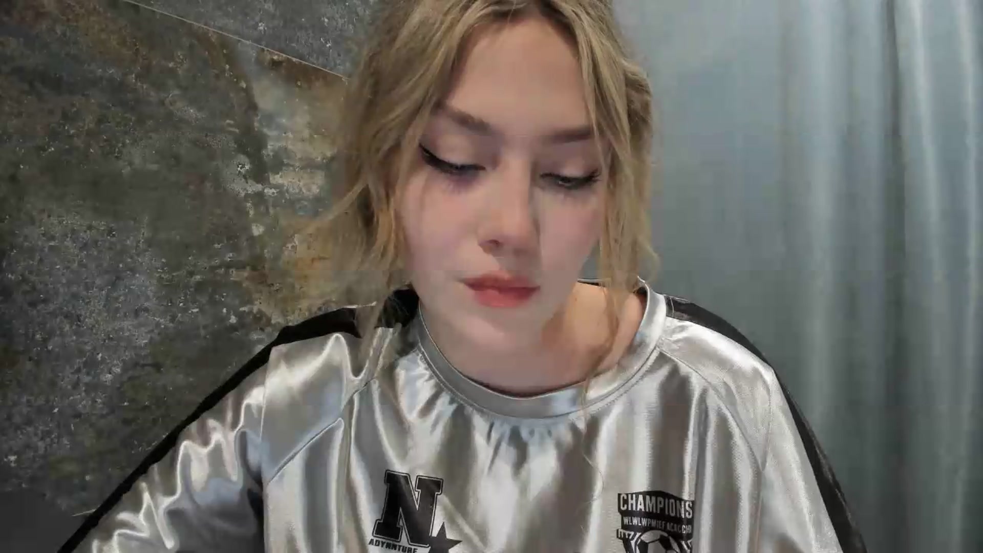 Gallery image thumbnail from Milanana's myfreecams stream on, 07/12/2026, 20:03 image 12 of 20