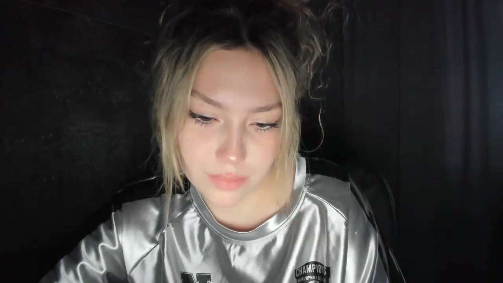 Gallery image thumbnail from Milanana's myfreecams stream on, 07/15/2026, 19:12 image 9 of 20