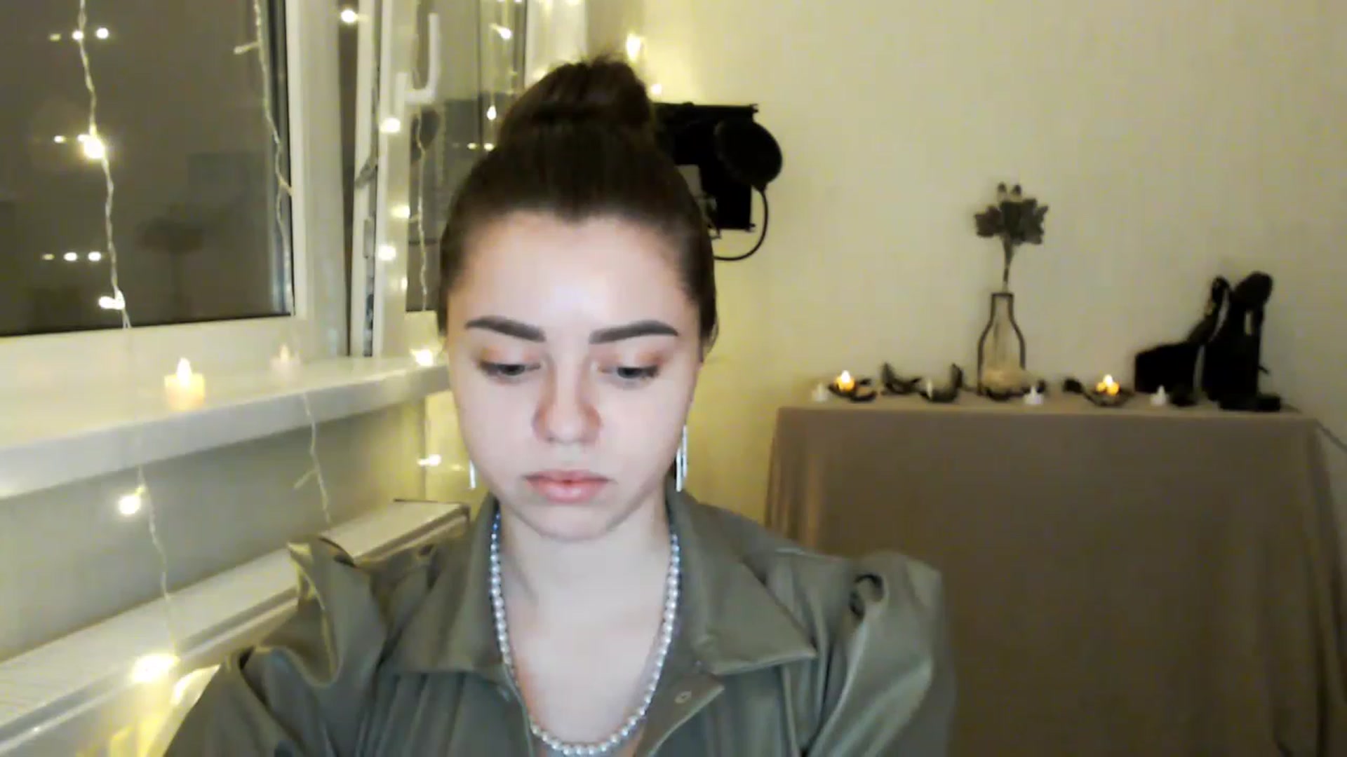 Gallery image thumbnail from Milania_foxy's myfreecams stream on, 03/06/2023, 19:05 image 16 of 20