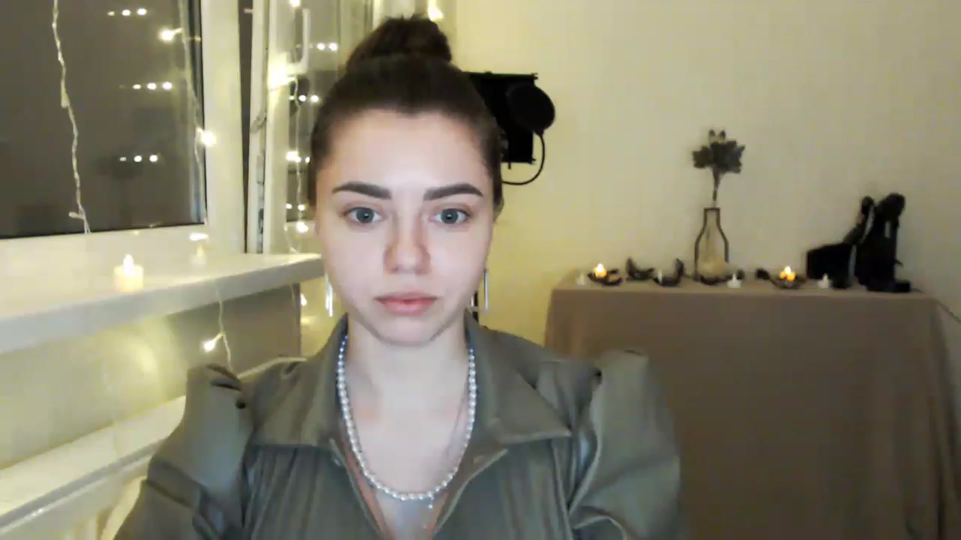 Gallery image thumbnail from Milania_foxy's myfreecams stream on, 03/06/2023, 19:05 image 12 of 20