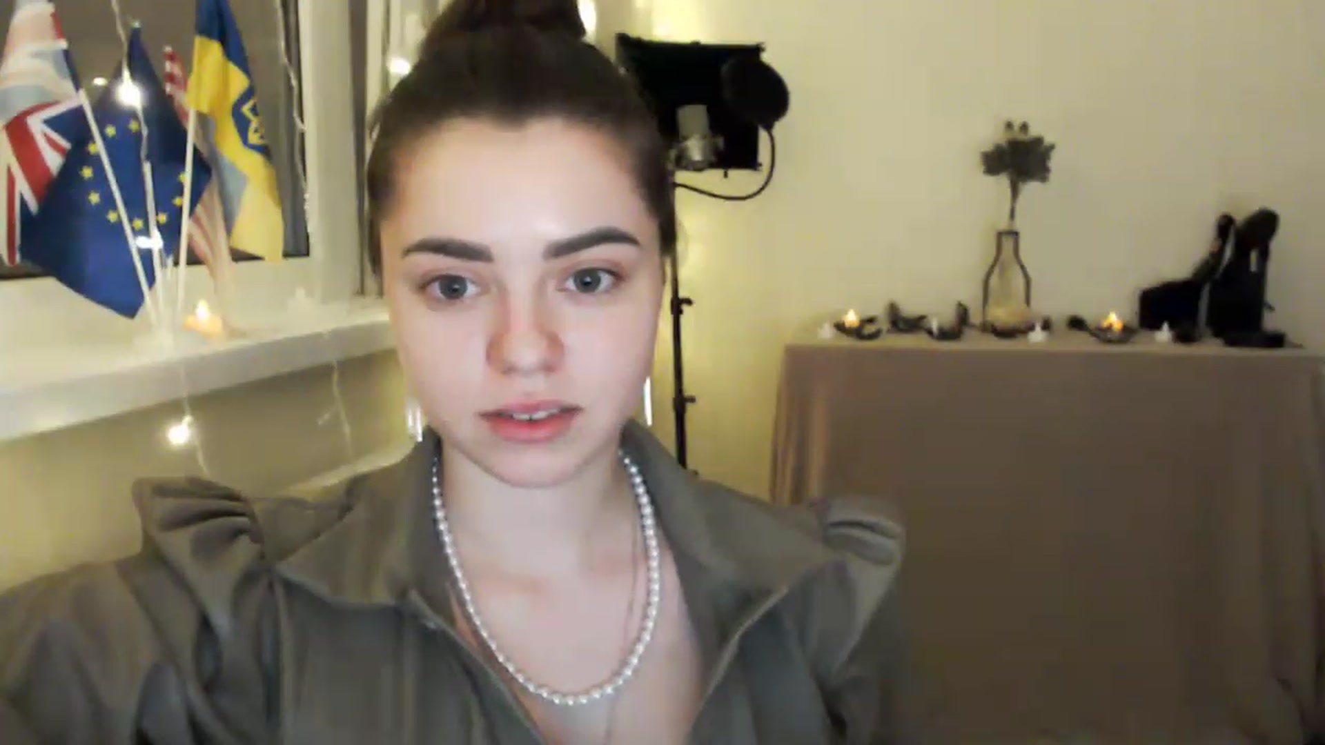 Gallery image thumbnail from Milania_foxy's myfreecams stream on, 03/06/2023, 21:41 image 20 of 20