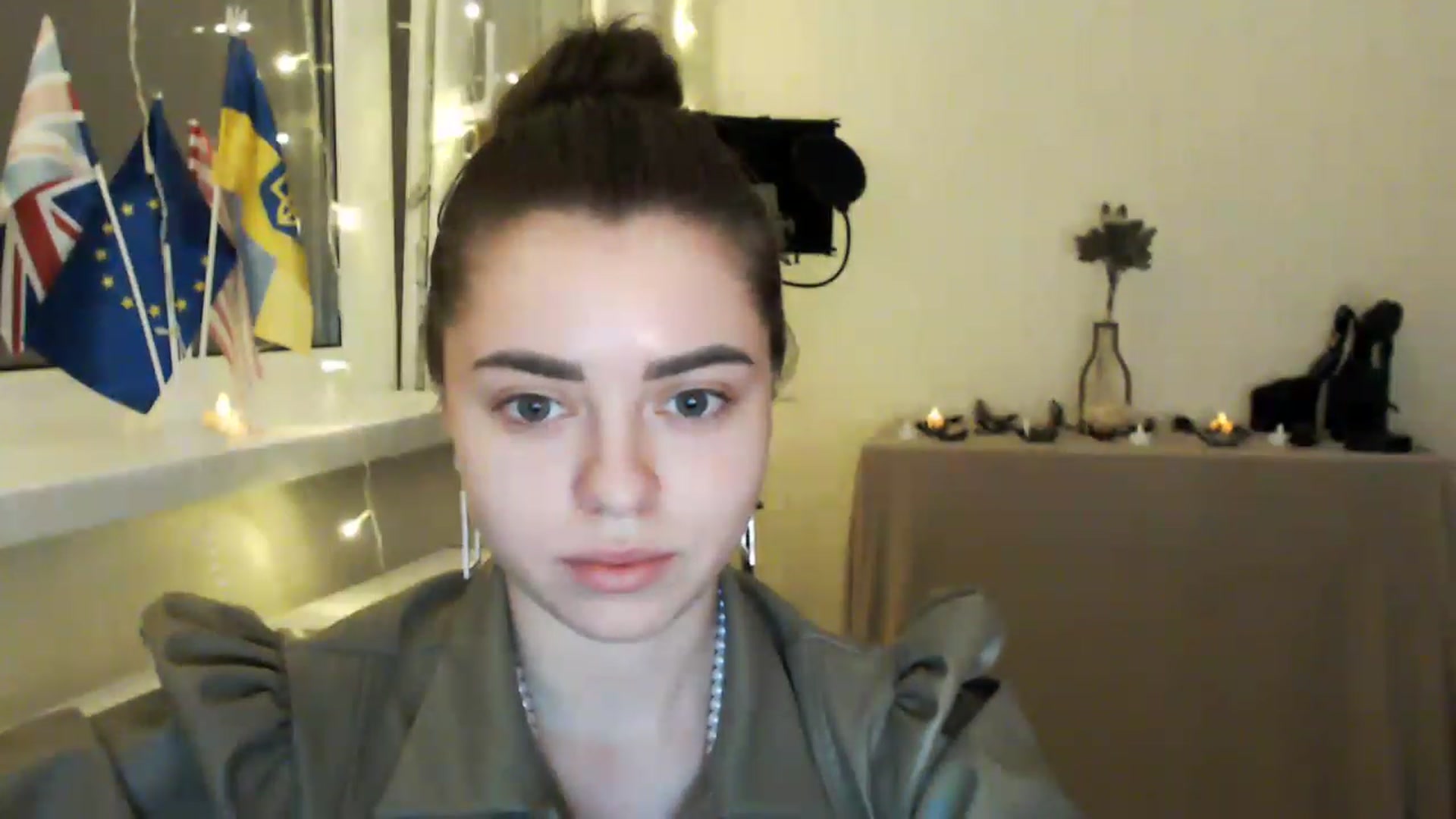 Gallery image thumbnail from Milania_foxy's myfreecams stream on, 03/06/2023, 21:41 image 18 of 20