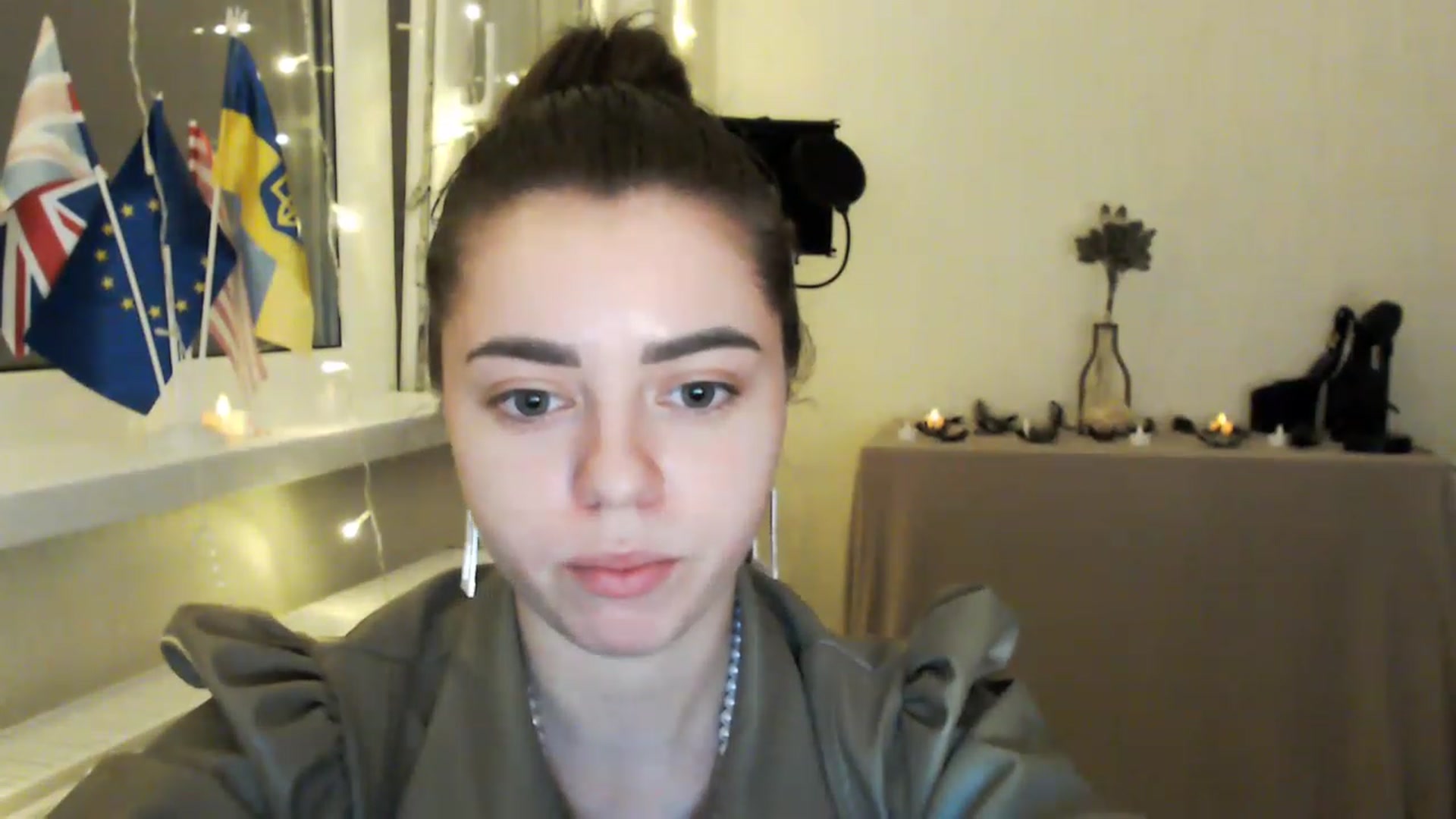 Gallery image thumbnail from Milania_foxy's myfreecams stream on, 03/06/2023, 21:41 image 14 of 20