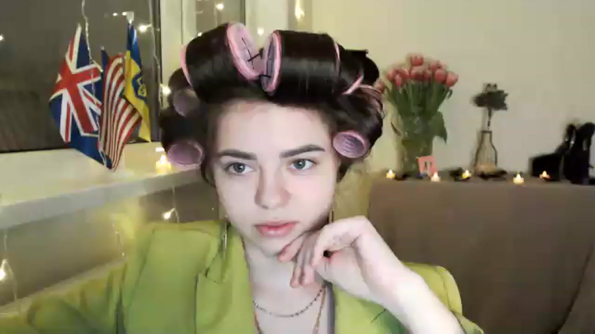Gallery image thumbnail from Milania_foxy's myfreecams stream on, 03/10/2023, 18:27 image 13 of 20