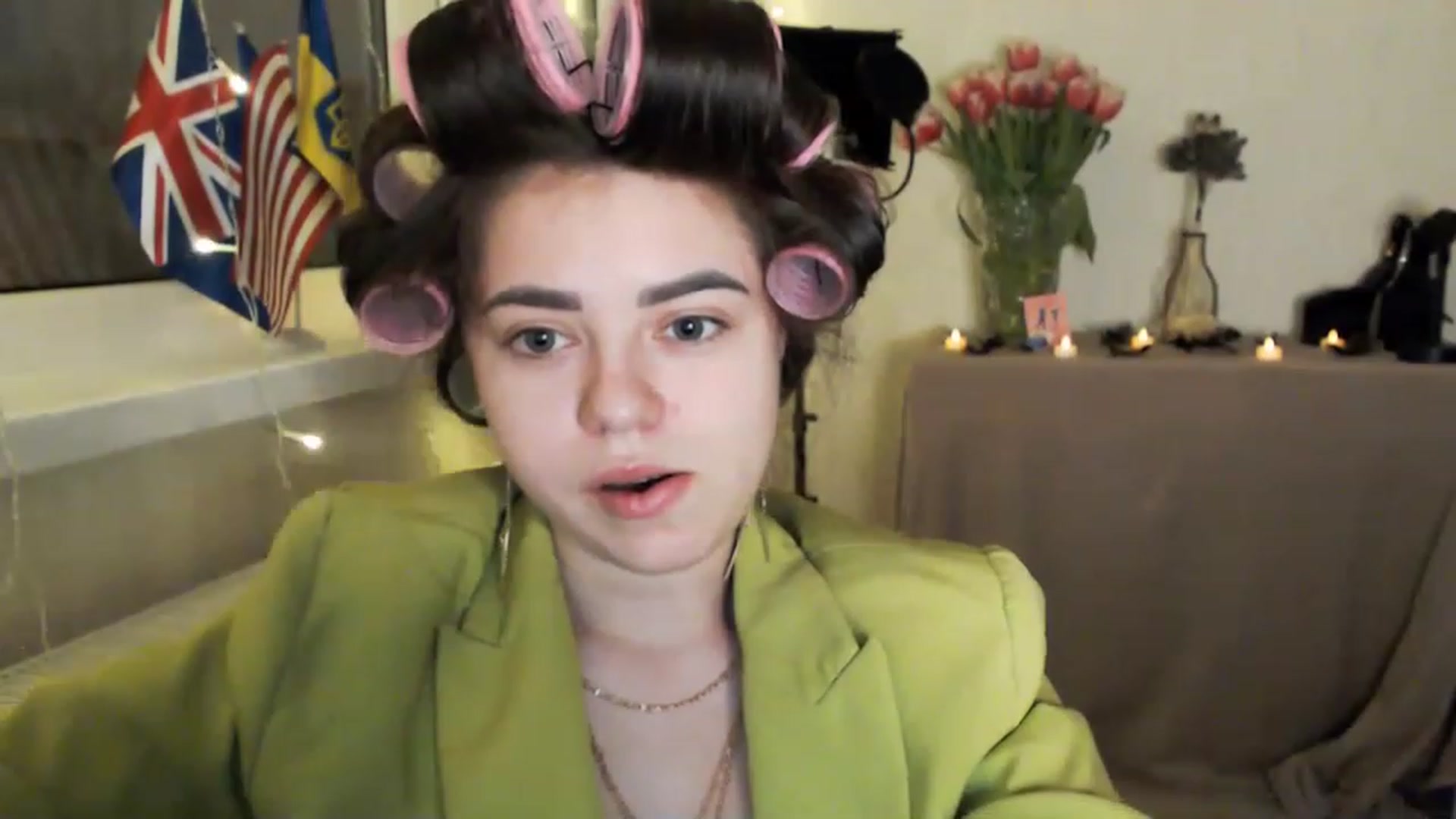 Gallery image thumbnail from Milania_foxy's myfreecams stream on, 03/10/2023, 18:27 image 18 of 20