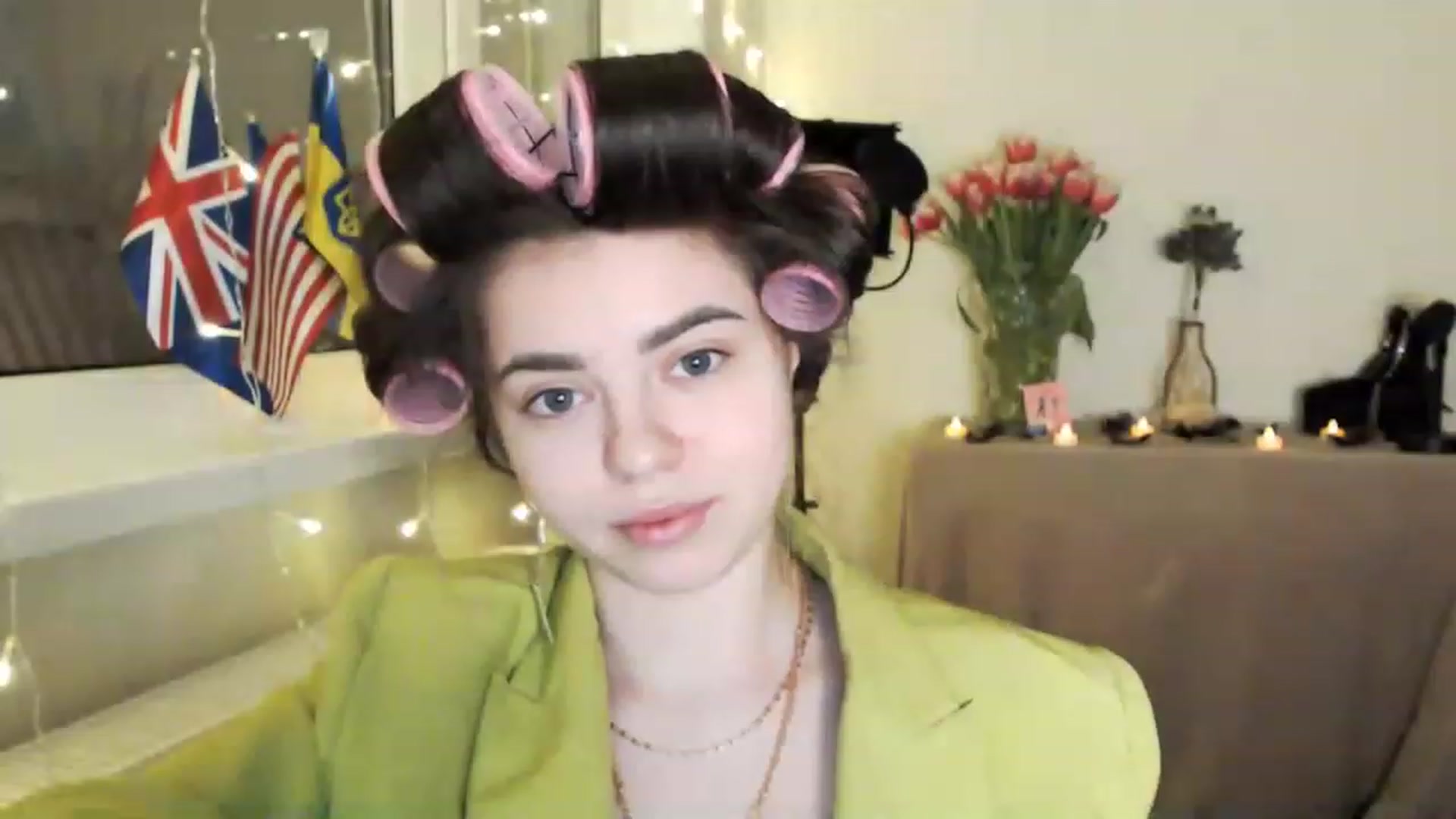 Gallery image thumbnail from Milania_foxy's myfreecams stream on, 03/10/2023, 18:27 image 3 of 20
