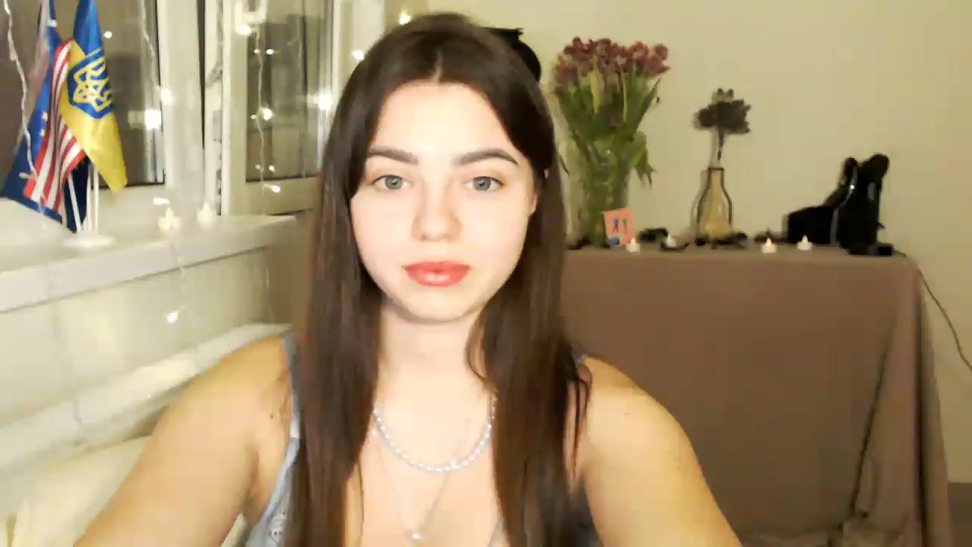 Gallery image thumbnail from Milania_foxy's myfreecams stream on, 03/15/2023, 16:30 image 17 of 20