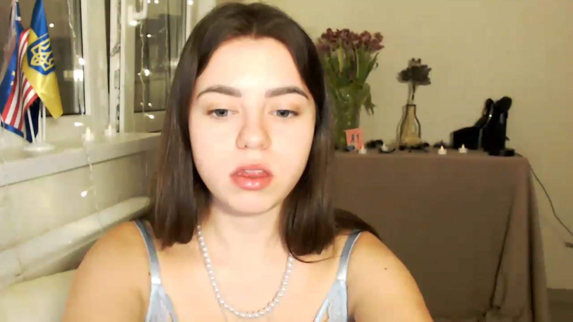 Gallery image thumbnail from Milania_foxy's myfreecams stream on, 03/15/2023, 18:37 image 15 of 20