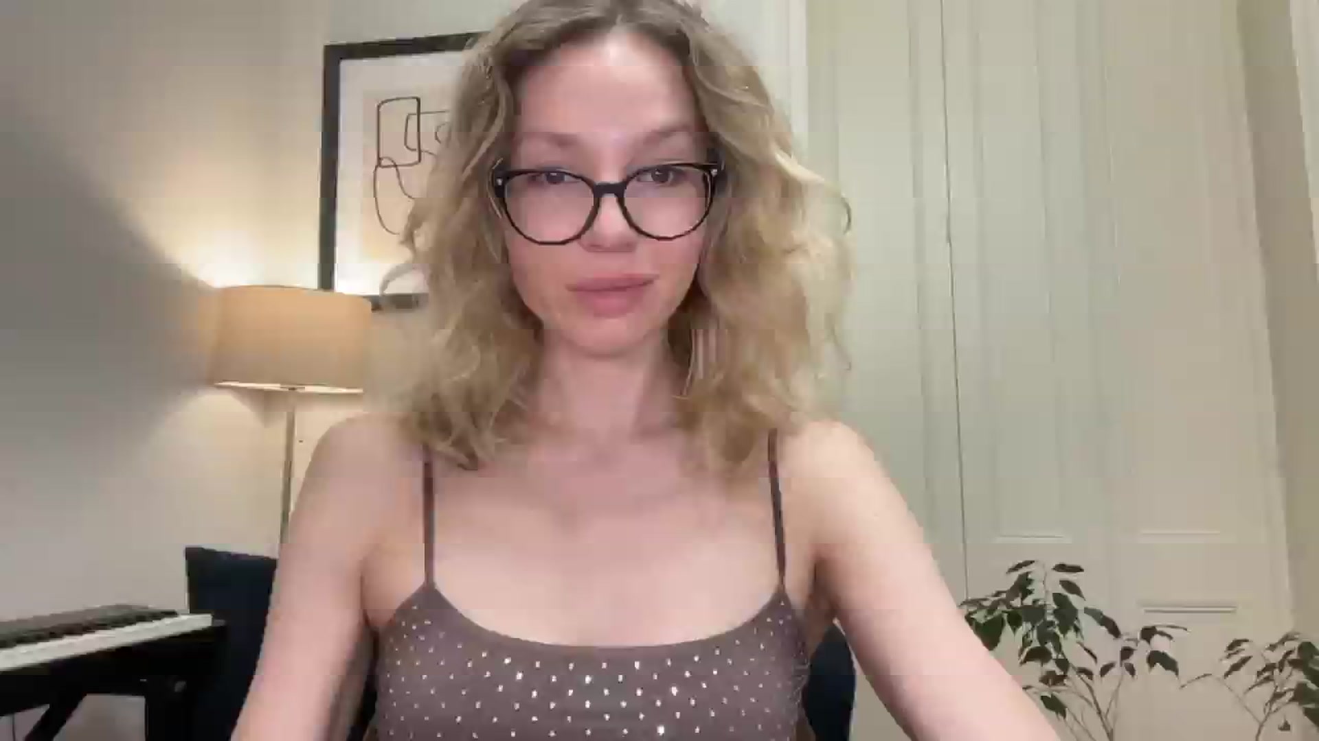 Gallery image thumbnail from Milayah's myfreecams stream on, 10/05/2025, 16:32 image 1 of 20