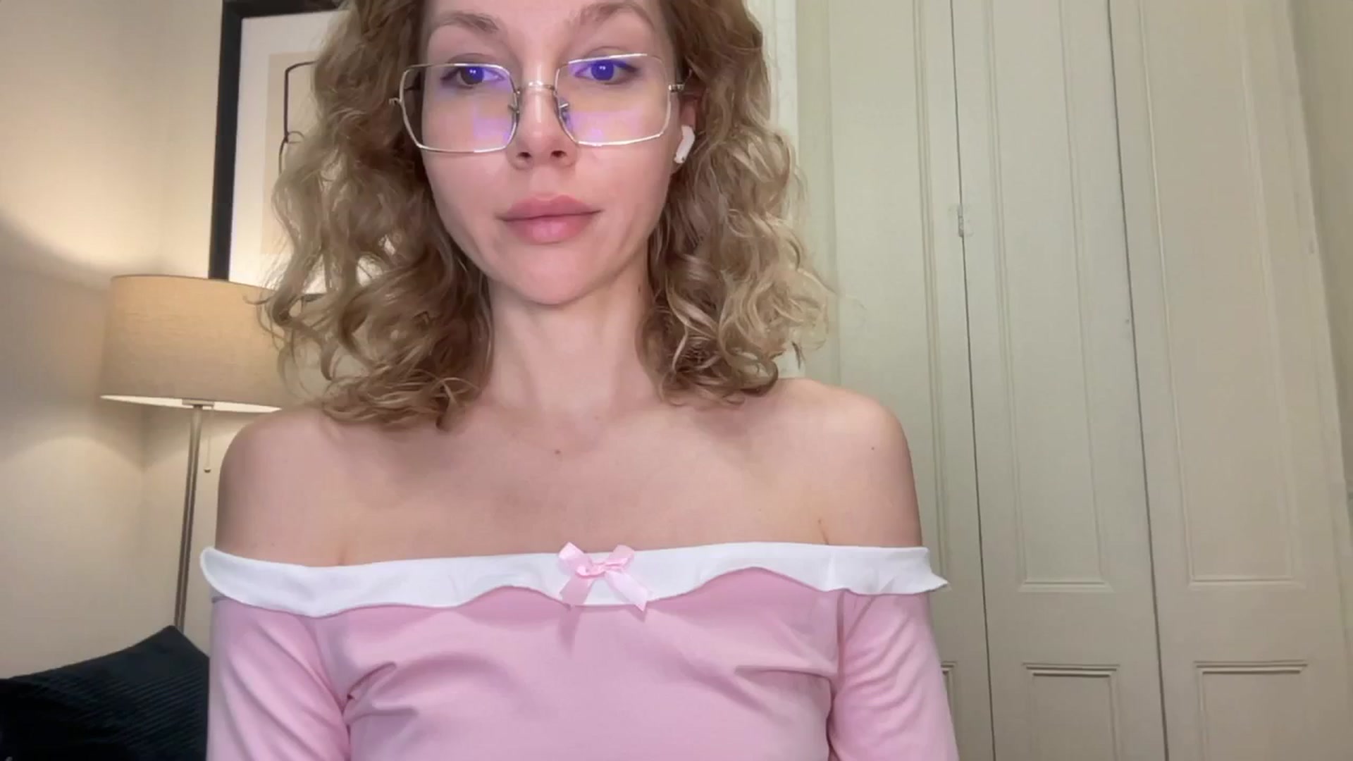 Gallery image thumbnail from Milayah's myfreecams stream on, 12/10/2025, 15:48 image 16 of 20
