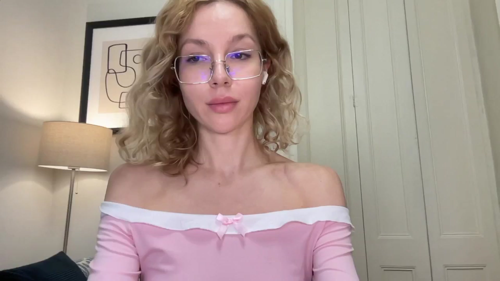 Gallery image thumbnail from Milayah's myfreecams stream on, 12/10/2025, 15:48 image 7 of 20
