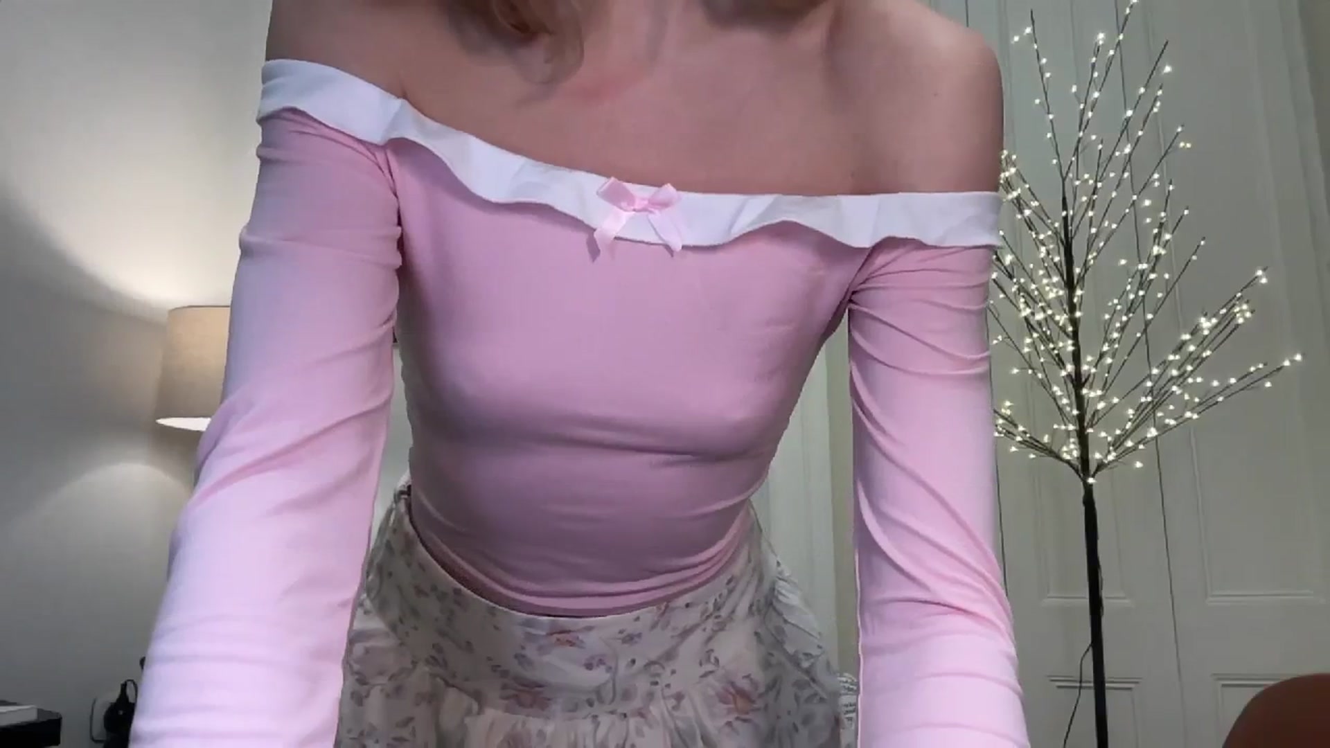 Gallery image thumbnail from Milayah's myfreecams stream on, 12/15/2025, 17:23 image 7 of 20
