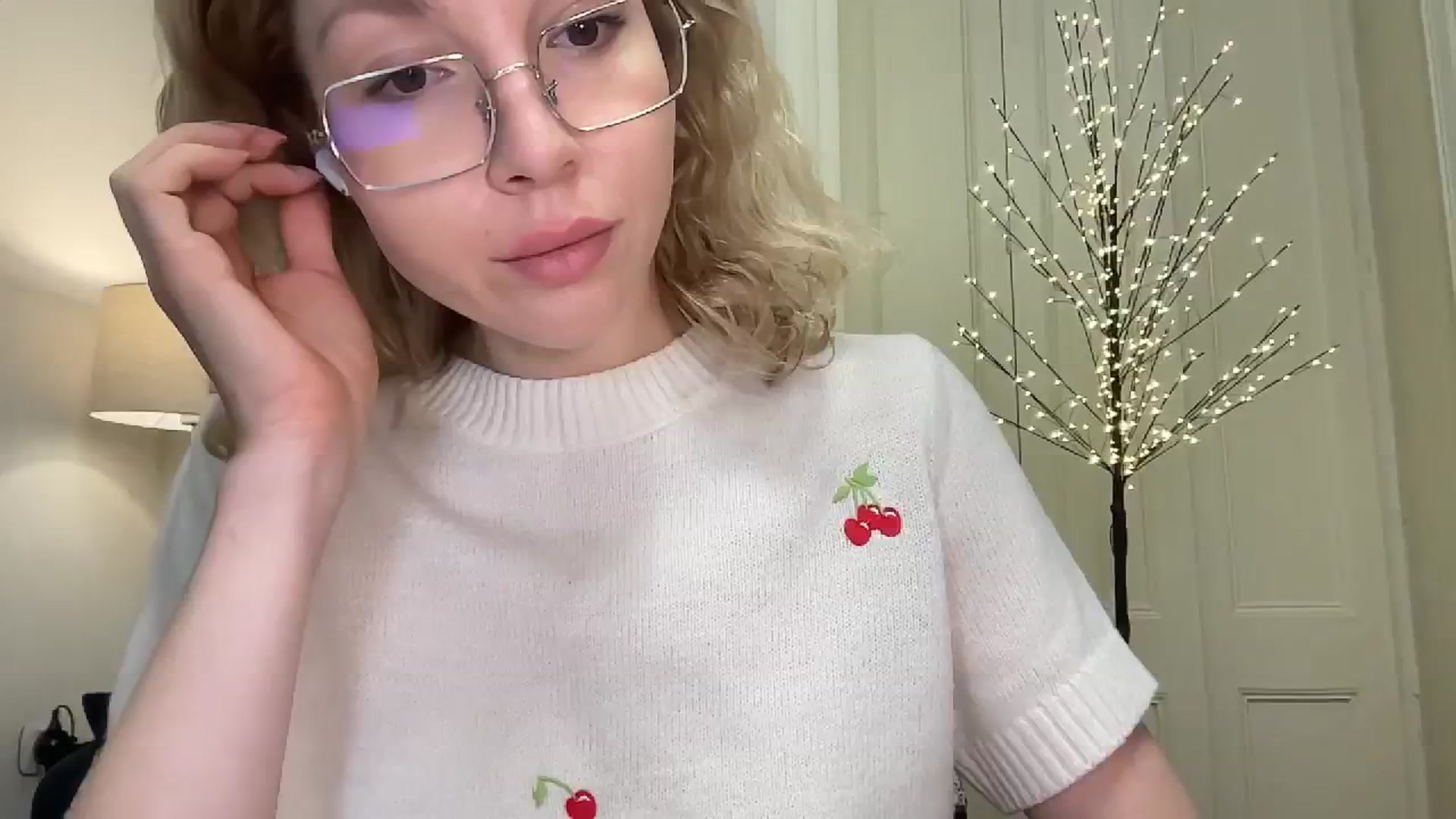 Gallery image thumbnail from Milayah's myfreecams stream on, 12/17/2025, 16:24 image 3 of 20