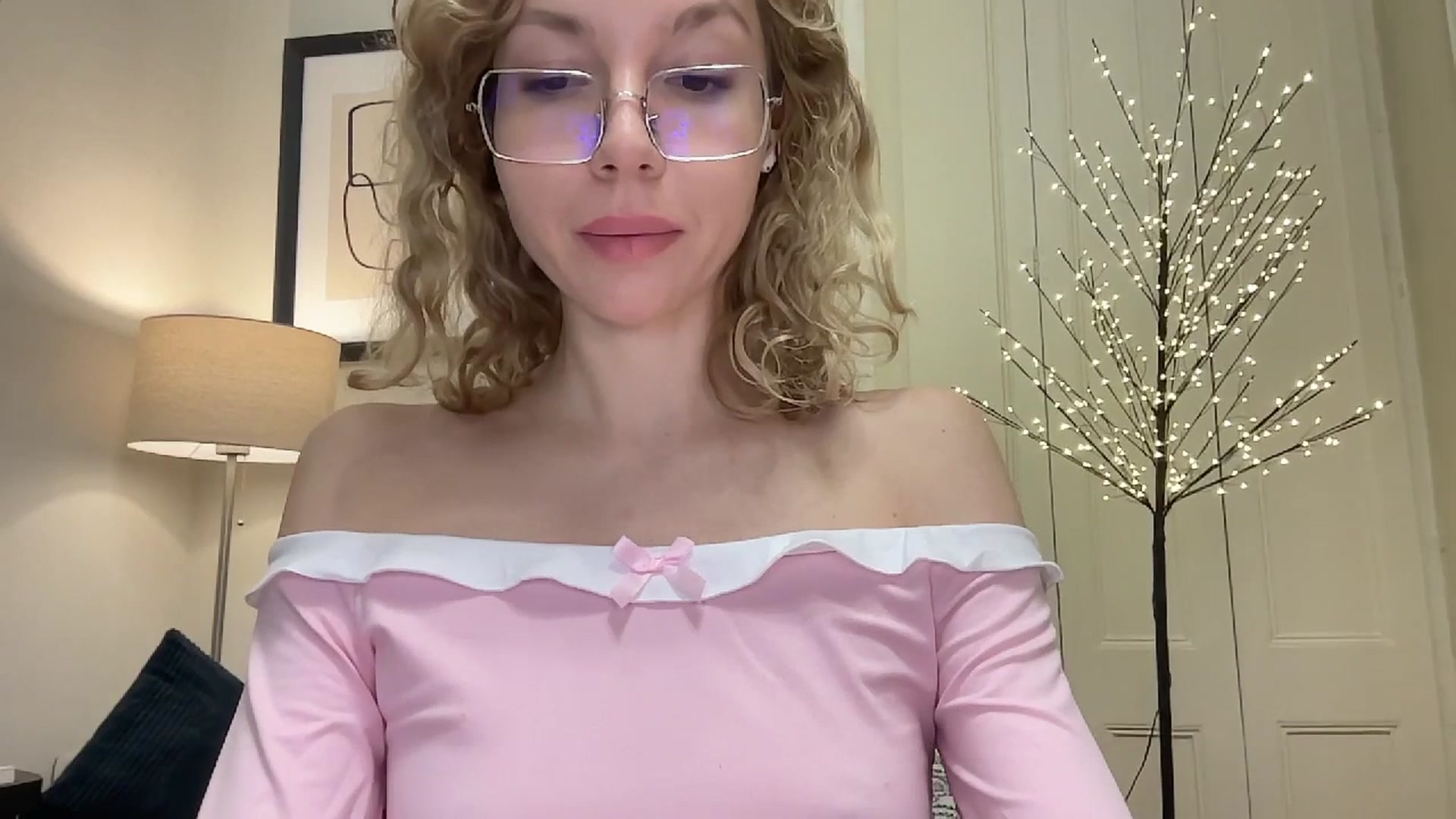 Gallery image thumbnail from Milayah's myfreecams stream on, 12/19/2025, 19:13 image 20 of 20