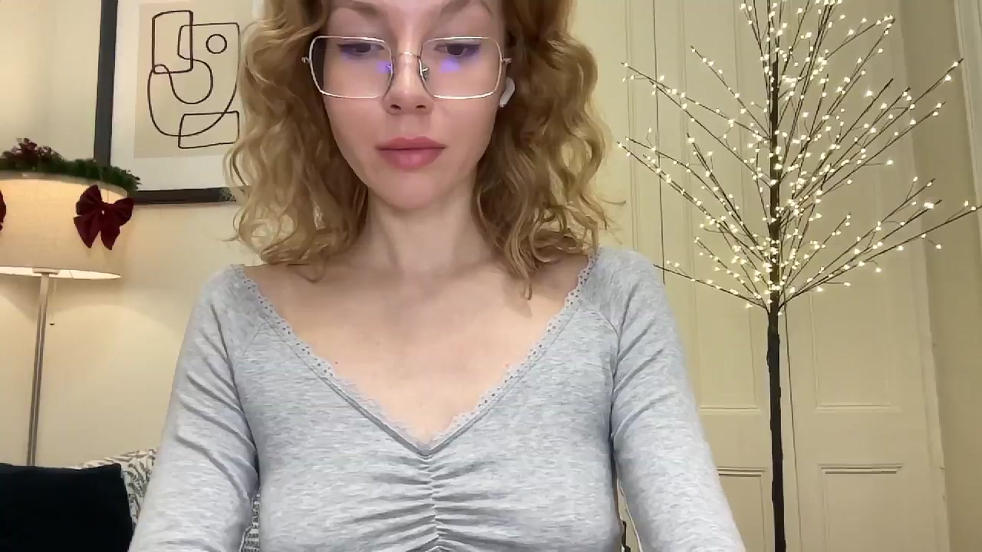 Gallery image thumbnail from Milayah's myfreecams stream on, 12/27/2025, 18:33 image 7 of 20