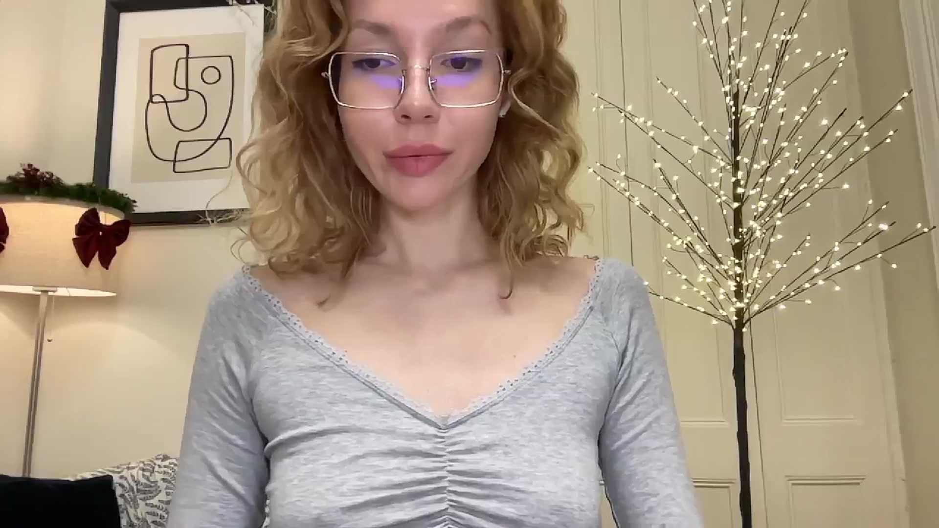 Gallery image thumbnail from Milayah's myfreecams stream on, 12/27/2025, 18:33 image 13 of 20