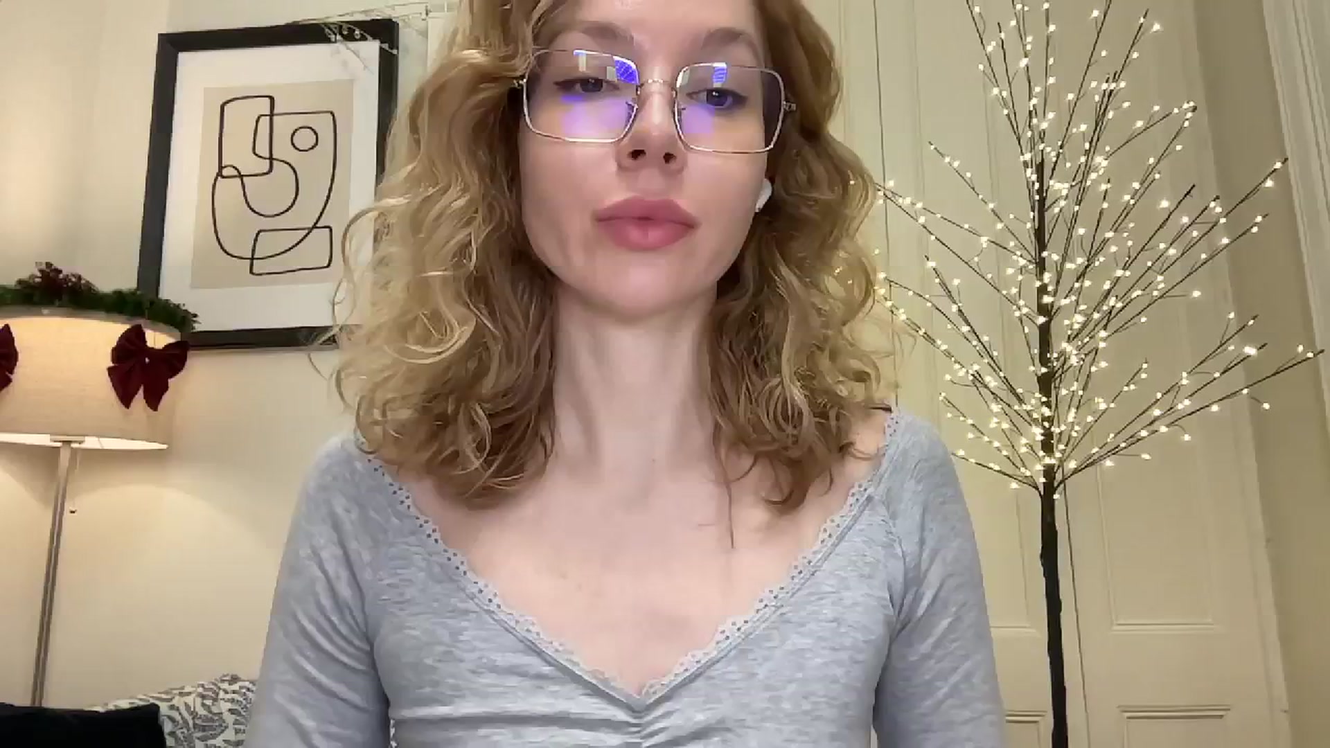 Gallery image thumbnail from Milayah's myfreecams stream on, 12/27/2025, 19:43 image 1 of 20