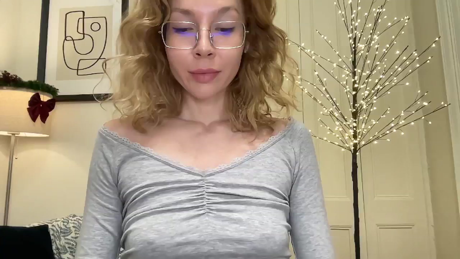 Gallery image thumbnail from Milayah's myfreecams stream on, 12/27/2025, 19:43 image 18 of 20