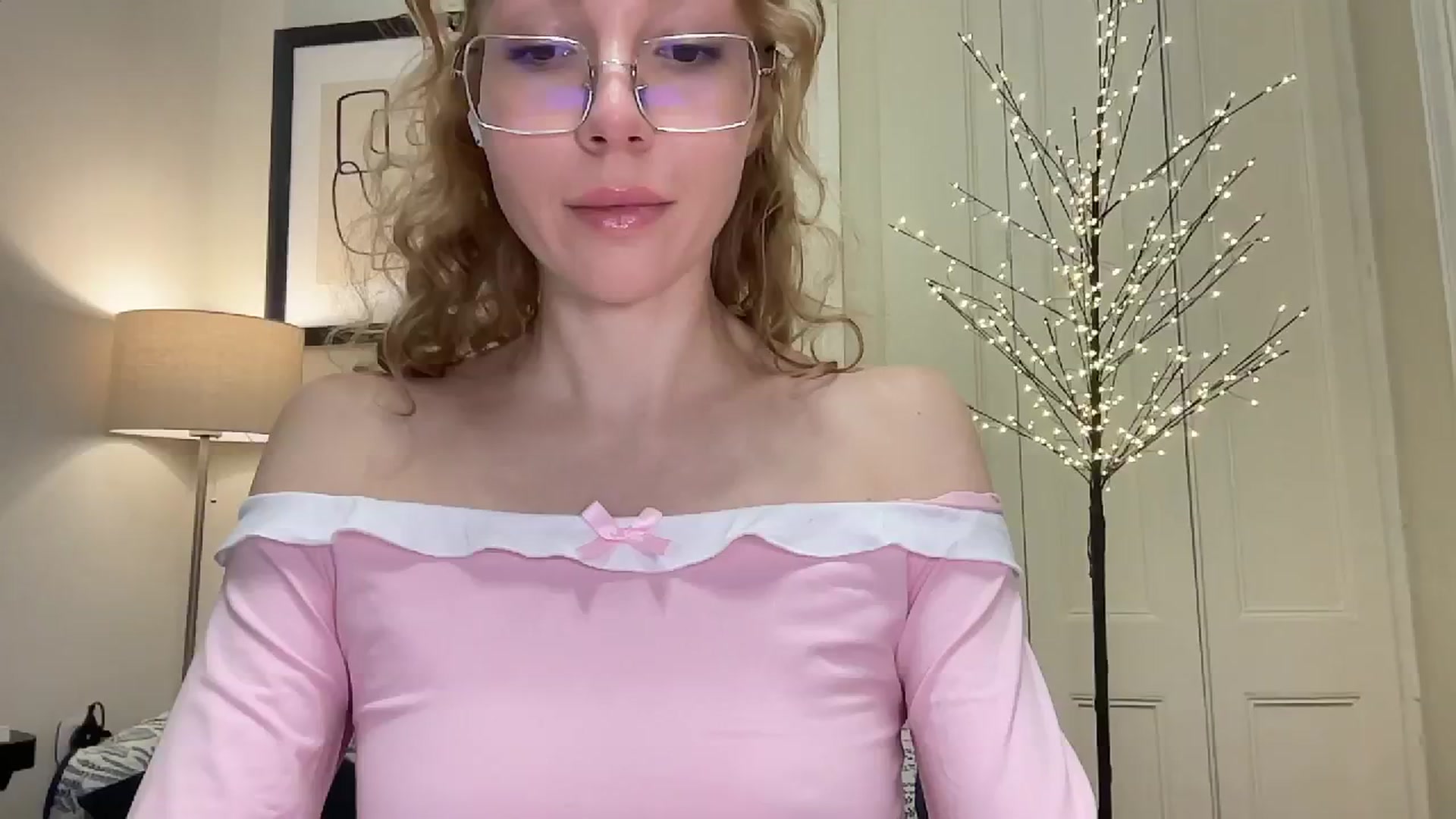 Gallery image thumbnail from Milayah's myfreecams stream on, 01/02/2026, 19:03 image 4 of 20