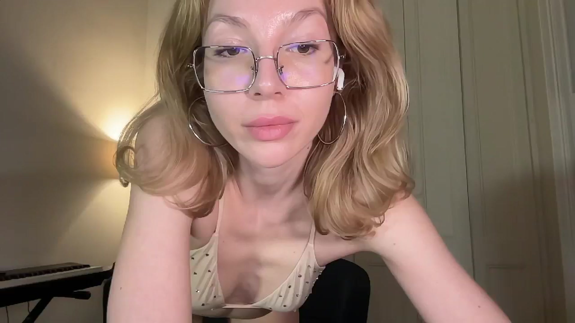 Gallery image thumbnail from Milayah's myfreecams stream on, 01/05/2026, 18:29 image 16 of 20