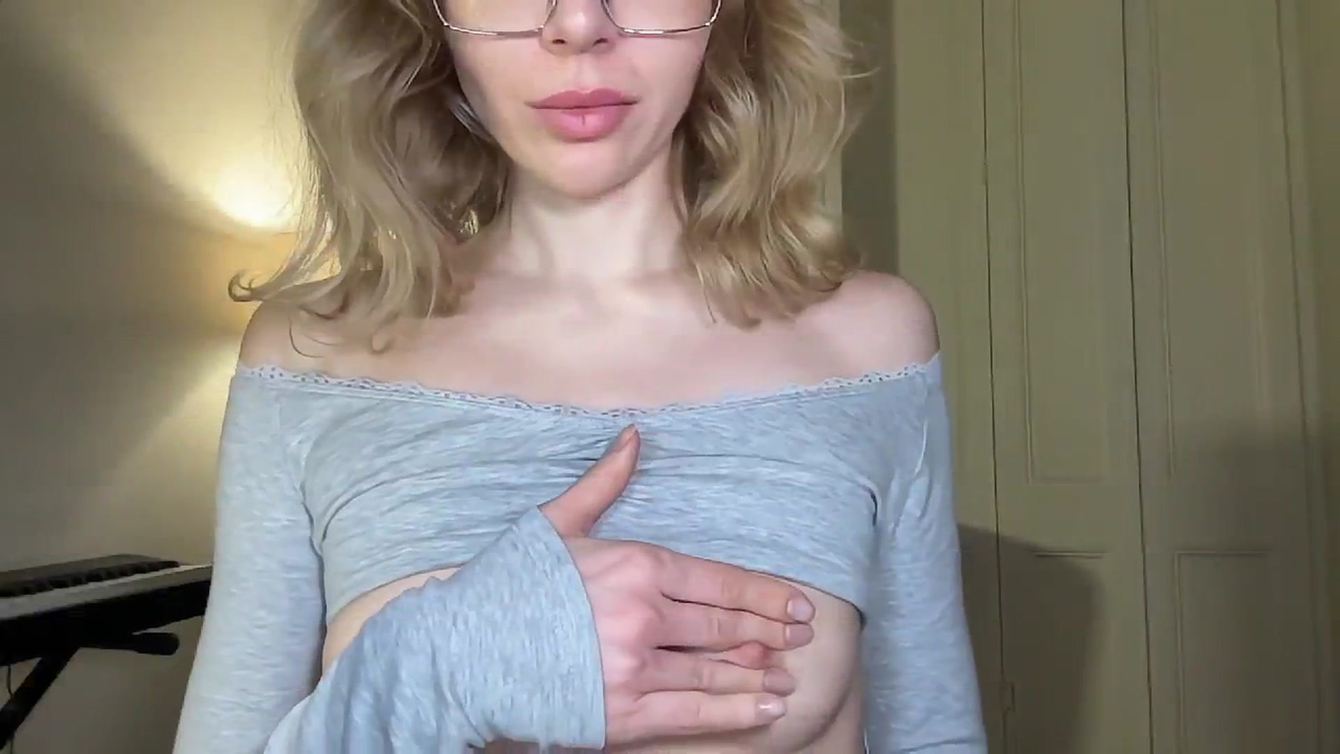 Gallery image thumbnail from Milayah's myfreecams stream on, 01/16/2026, 18:21 image 13 of 20