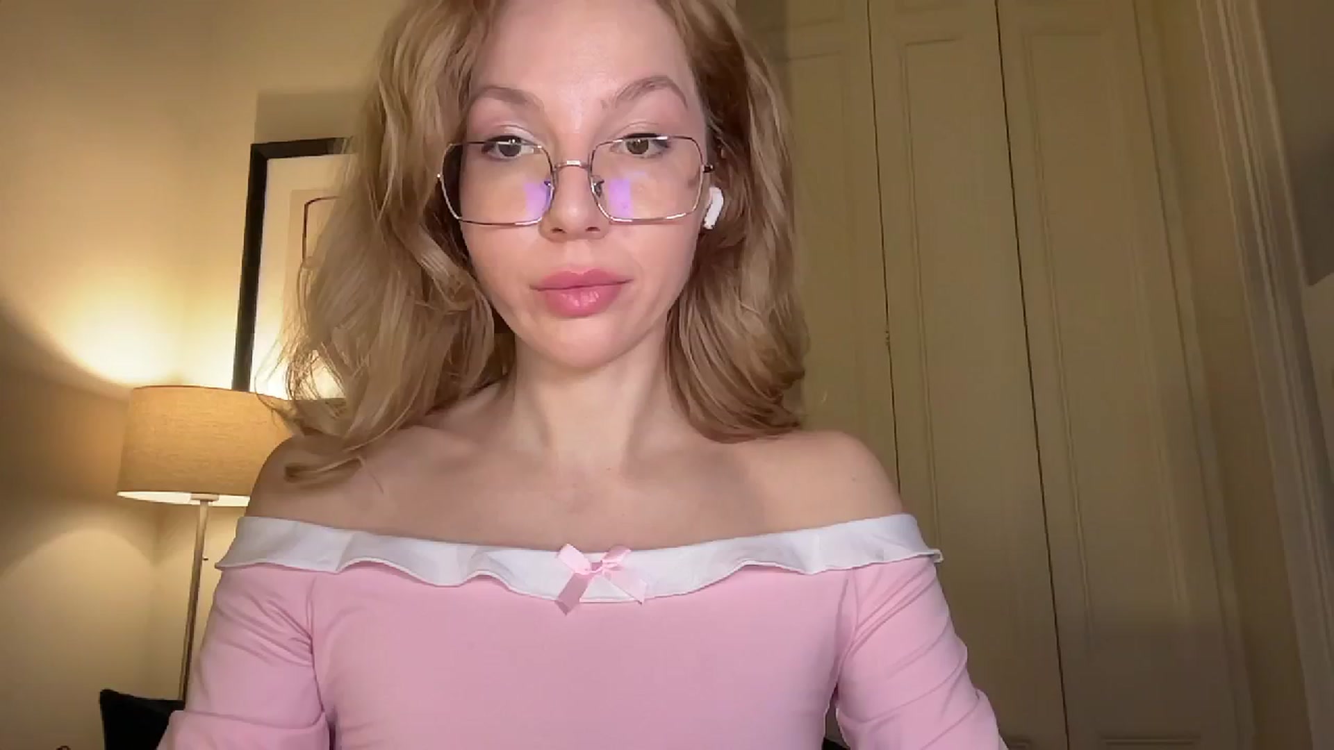 Gallery image thumbnail from Milayah's myfreecams stream on, 01/17/2026, 17:13 image 8 of 20
