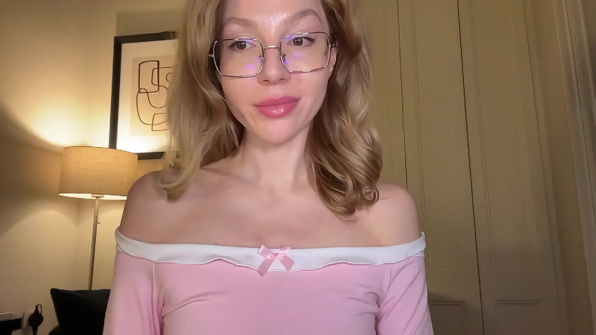 Gallery image thumbnail from Milayah's myfreecams stream on, 01/17/2026, 19:11 image 10 of 20