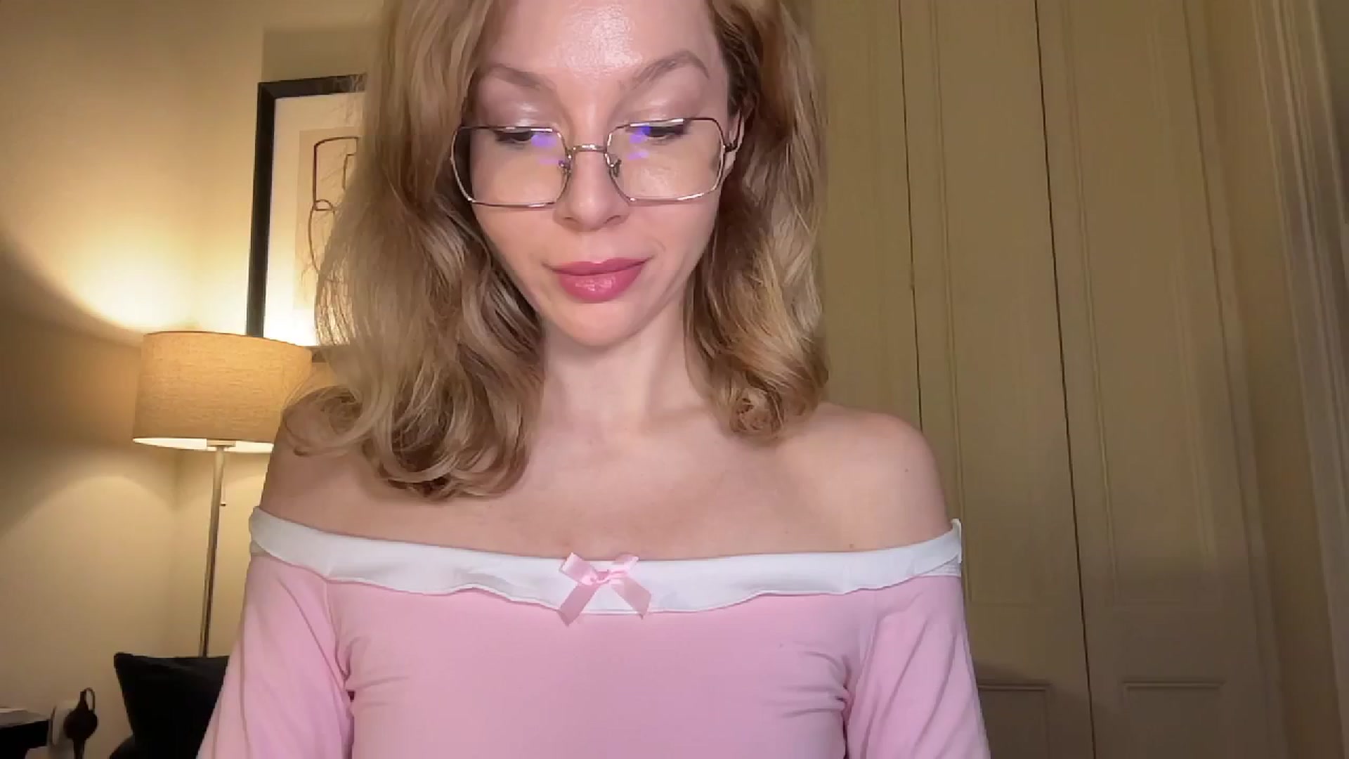 Gallery image thumbnail from Milayah's myfreecams stream on, 01/17/2026, 19:11 image 9 of 20