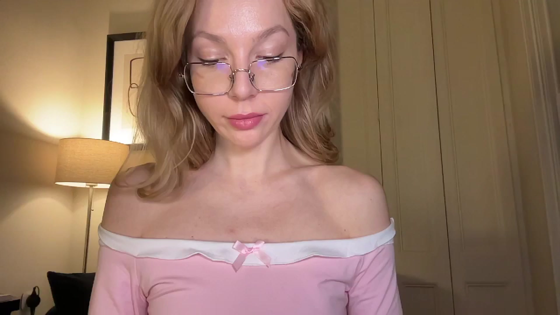 Gallery image thumbnail from Milayah's myfreecams stream on, 01/17/2026, 19:11 image 11 of 20
