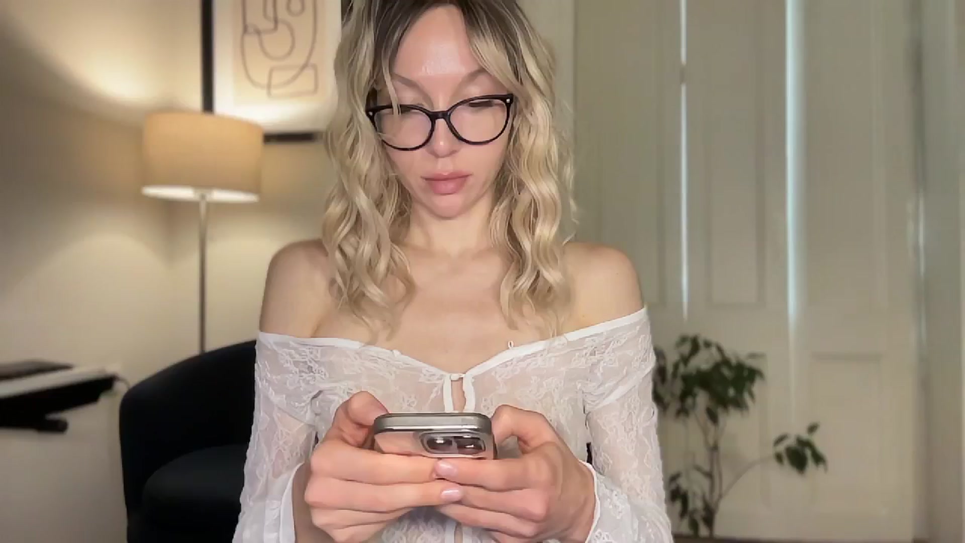 Gallery image thumbnail from Milayah's myfreecams stream on, 03/26/2026, 13:17 image 19 of 20