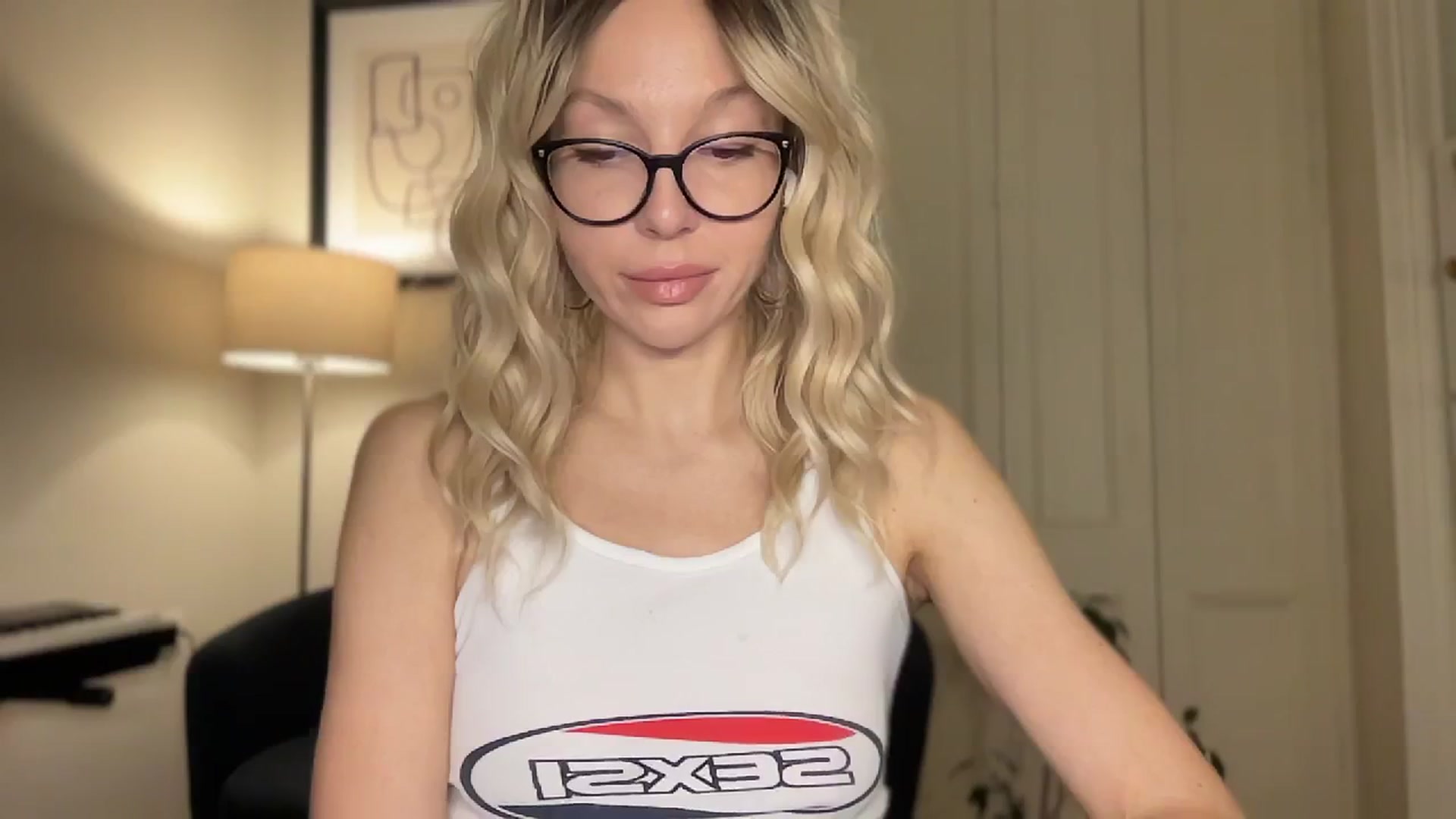 Gallery image thumbnail from Milayah's myfreecams stream on, 03/27/2026, 16:18 image 9 of 20