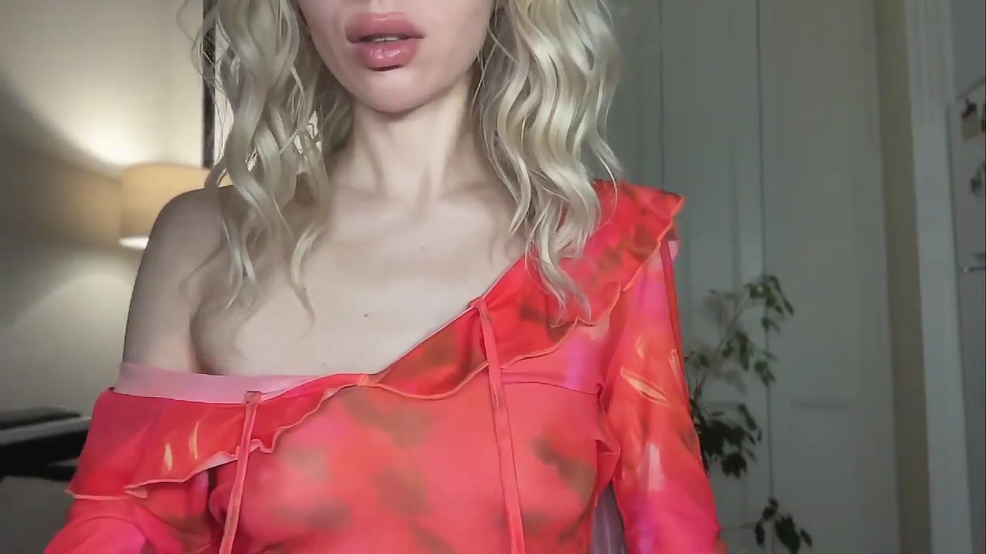 Gallery image thumbnail from Milayah's myfreecams stream on, 04/22/2026, 19:01 image 6 of 20