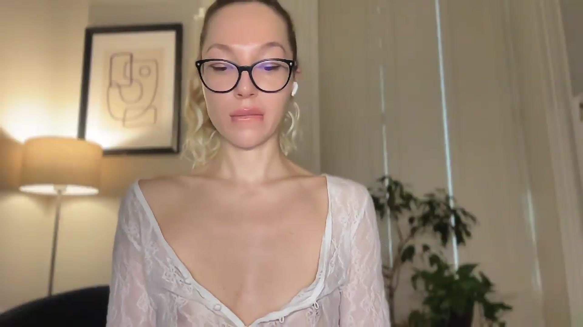 Gallery image thumbnail from Milayah's myfreecams stream on, 05/14/2026, 09:36 image 9 of 20