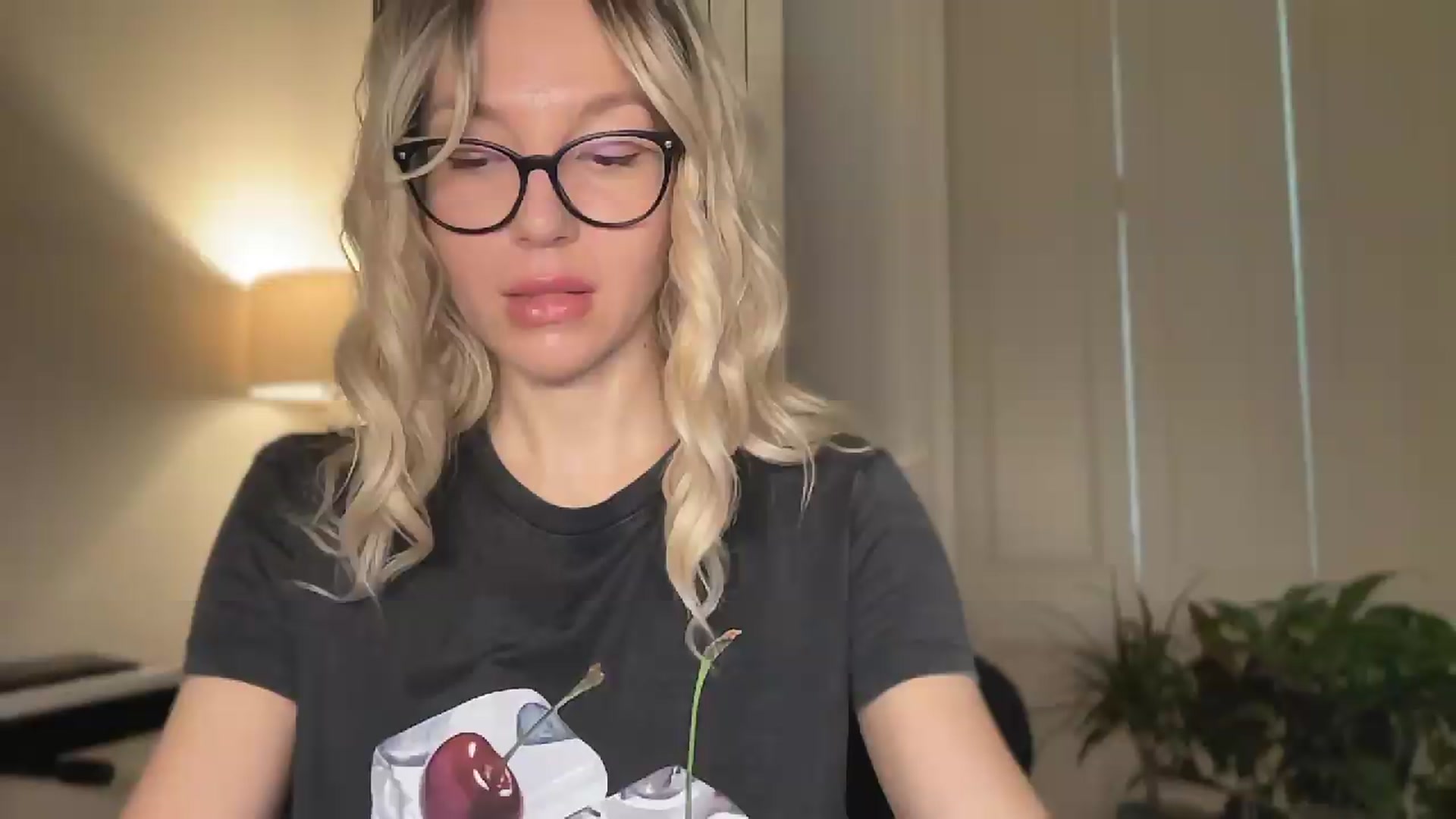 Gallery image thumbnail from Milayah's myfreecams stream on, 06/15/2026, 09:33 image 1 of 20