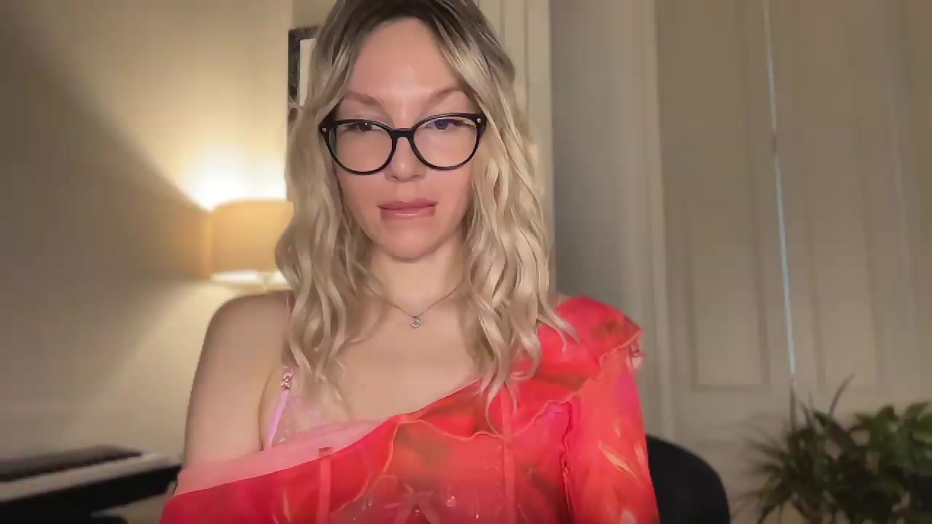 Gallery image thumbnail from Milayah's myfreecams stream on, 06/26/2026, 17:09 image 10 of 20