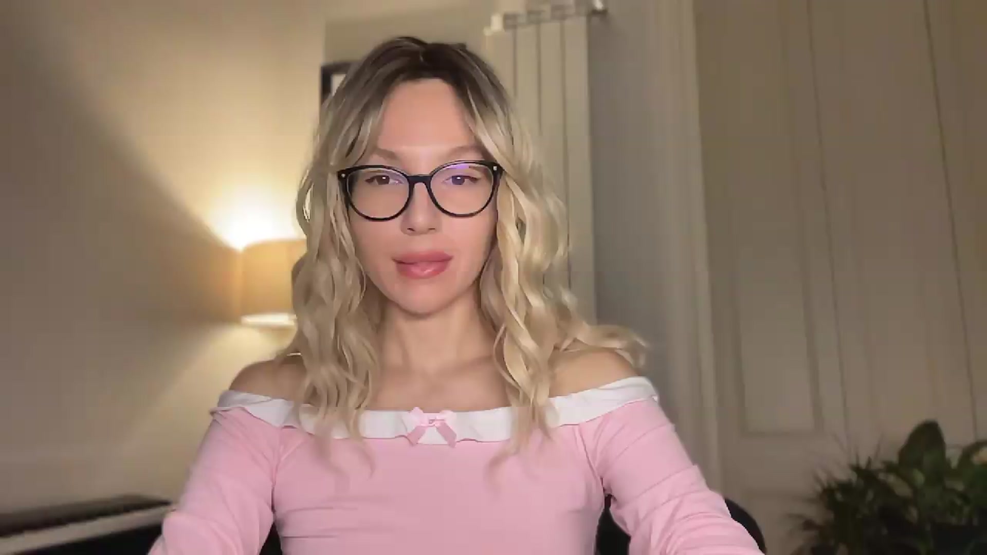 Gallery image thumbnail from Milayah's myfreecams stream on, 07/09/2026, 17:12 image 7 of 20