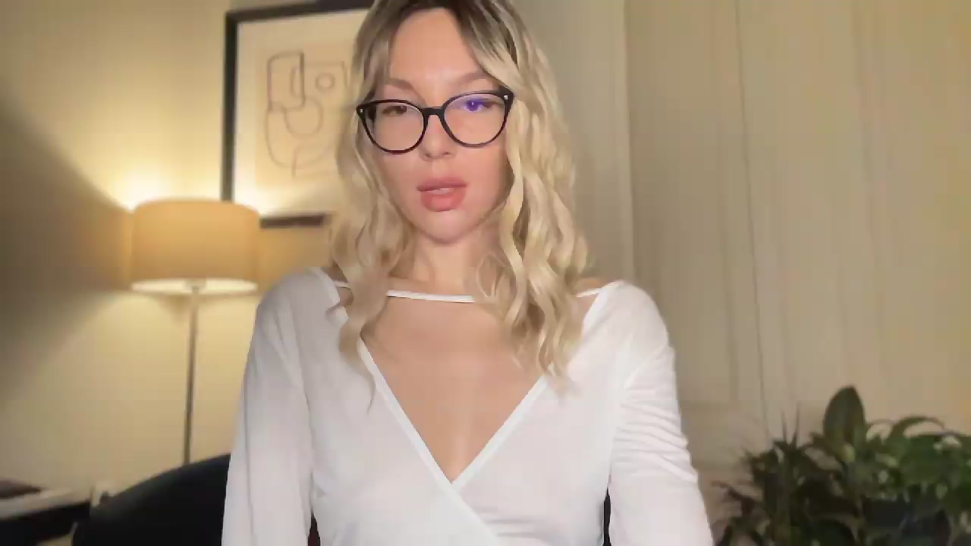 Gallery image thumbnail from Milayah's myfreecams stream on, 07/13/2026, 17:49 image 12 of 20