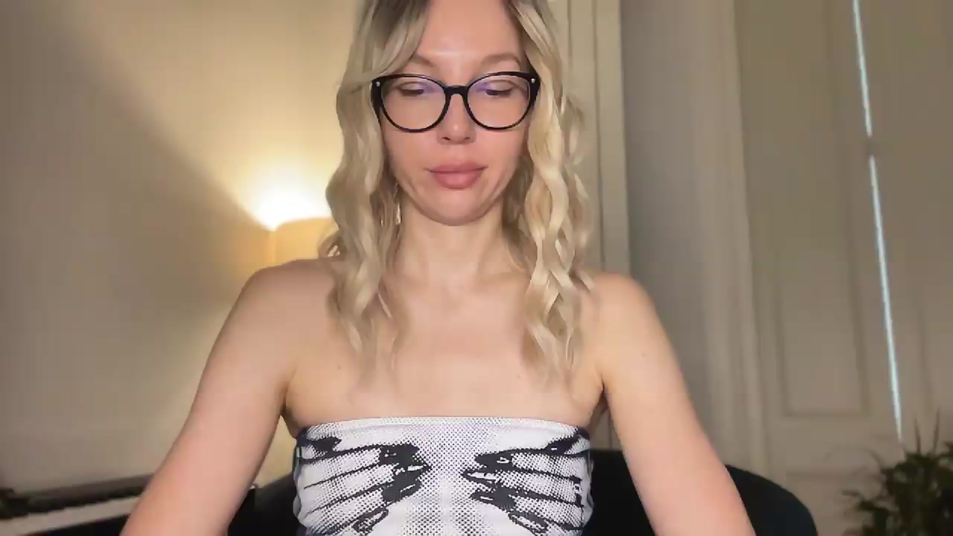 Gallery image thumbnail from Milayah's myfreecams stream on, 07/16/2026, 15:22 image 4 of 20