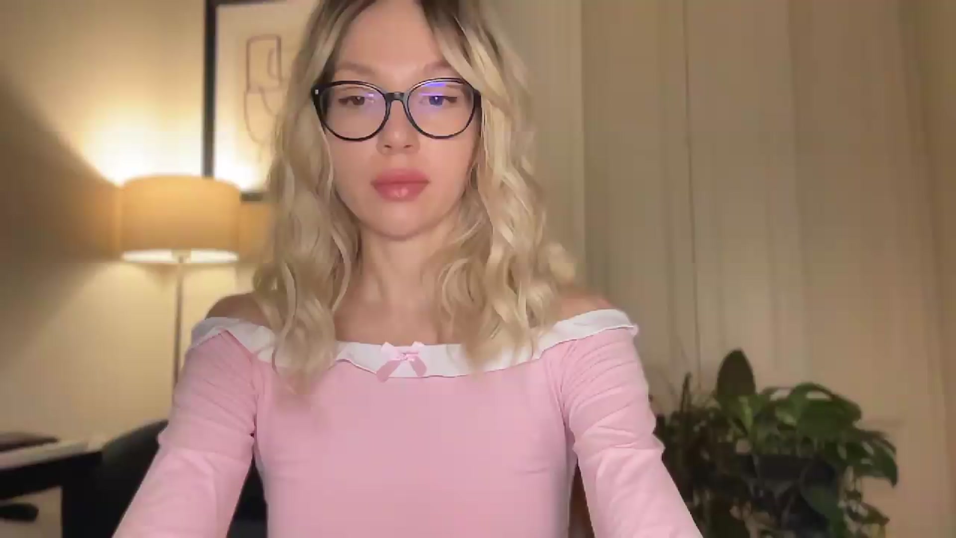 Gallery image thumbnail from Milayah's myfreecams stream on, 08/25/2026, 17:10 image 3 of 20