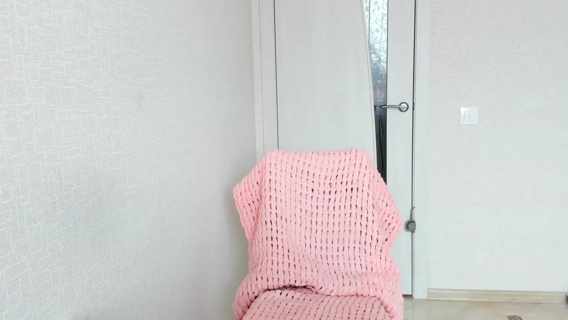 Gallery image thumbnail from MilenaG_Lee's myfreecams stream on, 04/16/2023, 12:36 image 8 of 20