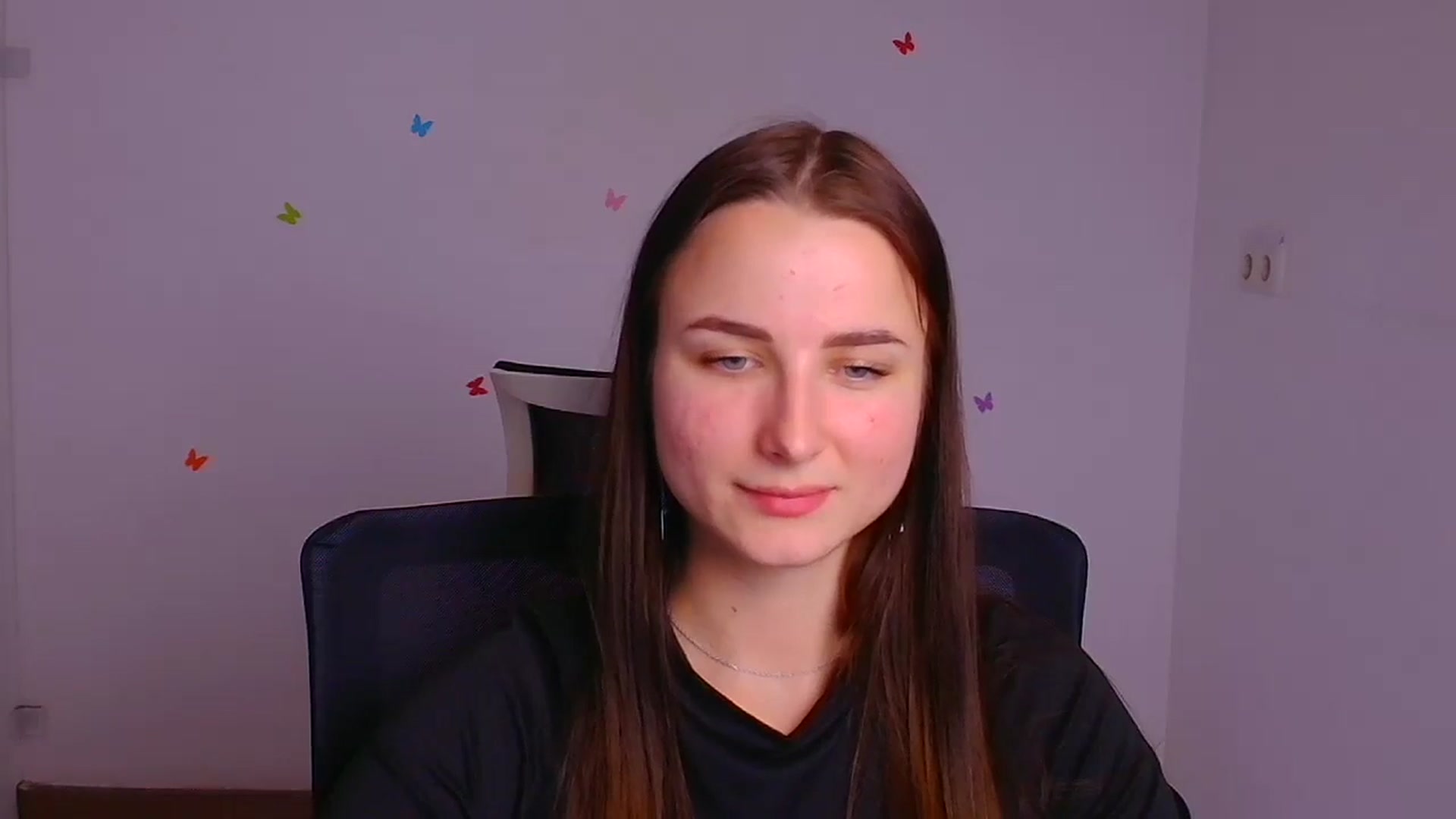 Gallery image thumbnail from MilenaLune's myfreecams stream on, 06/25/2025, 12:33 image 13 of 20