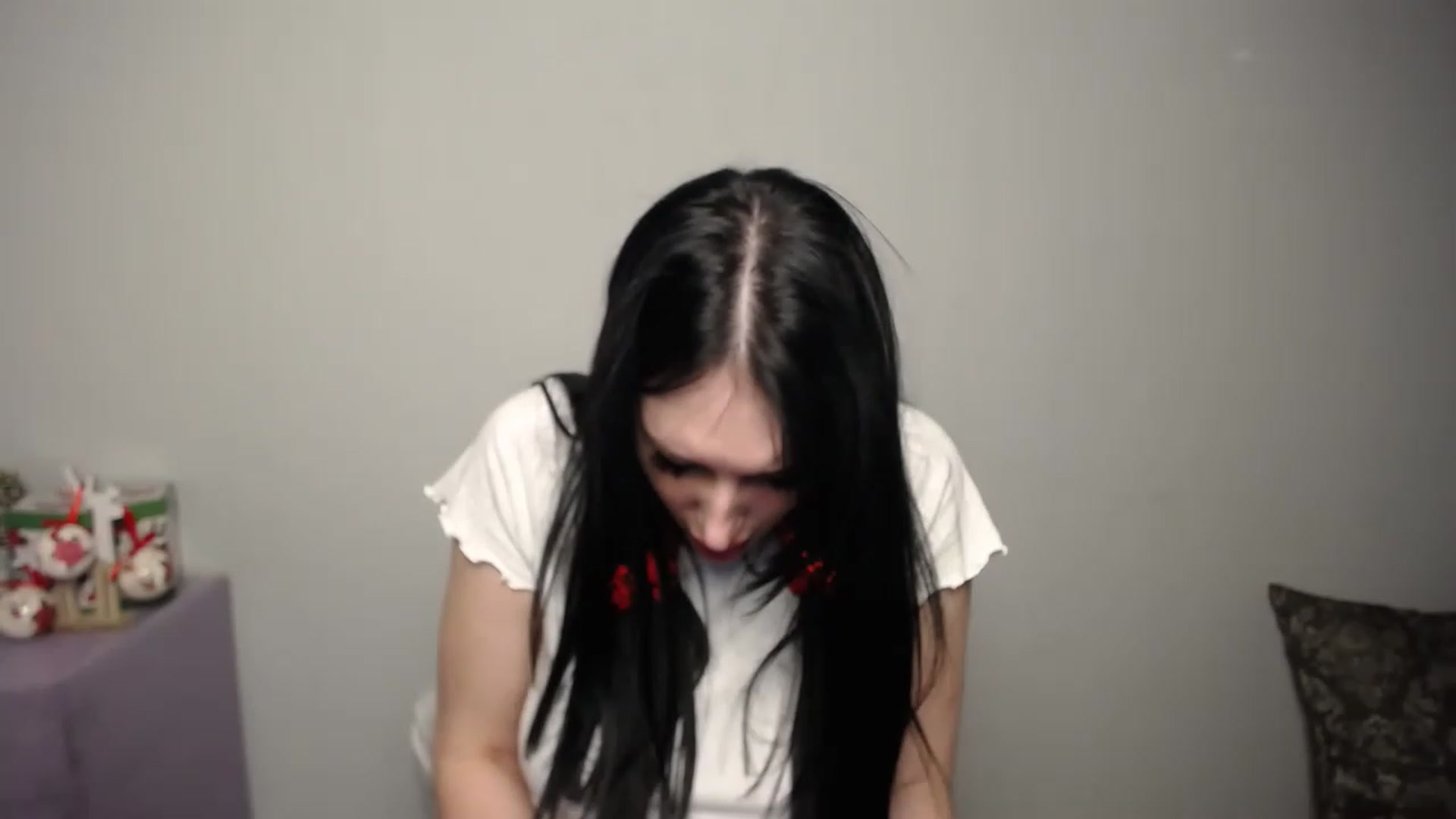Gallery image thumbnail from MilenaXo_'s myfreecams stream on, 12/30/2022, 22:03 image 9 of 20
