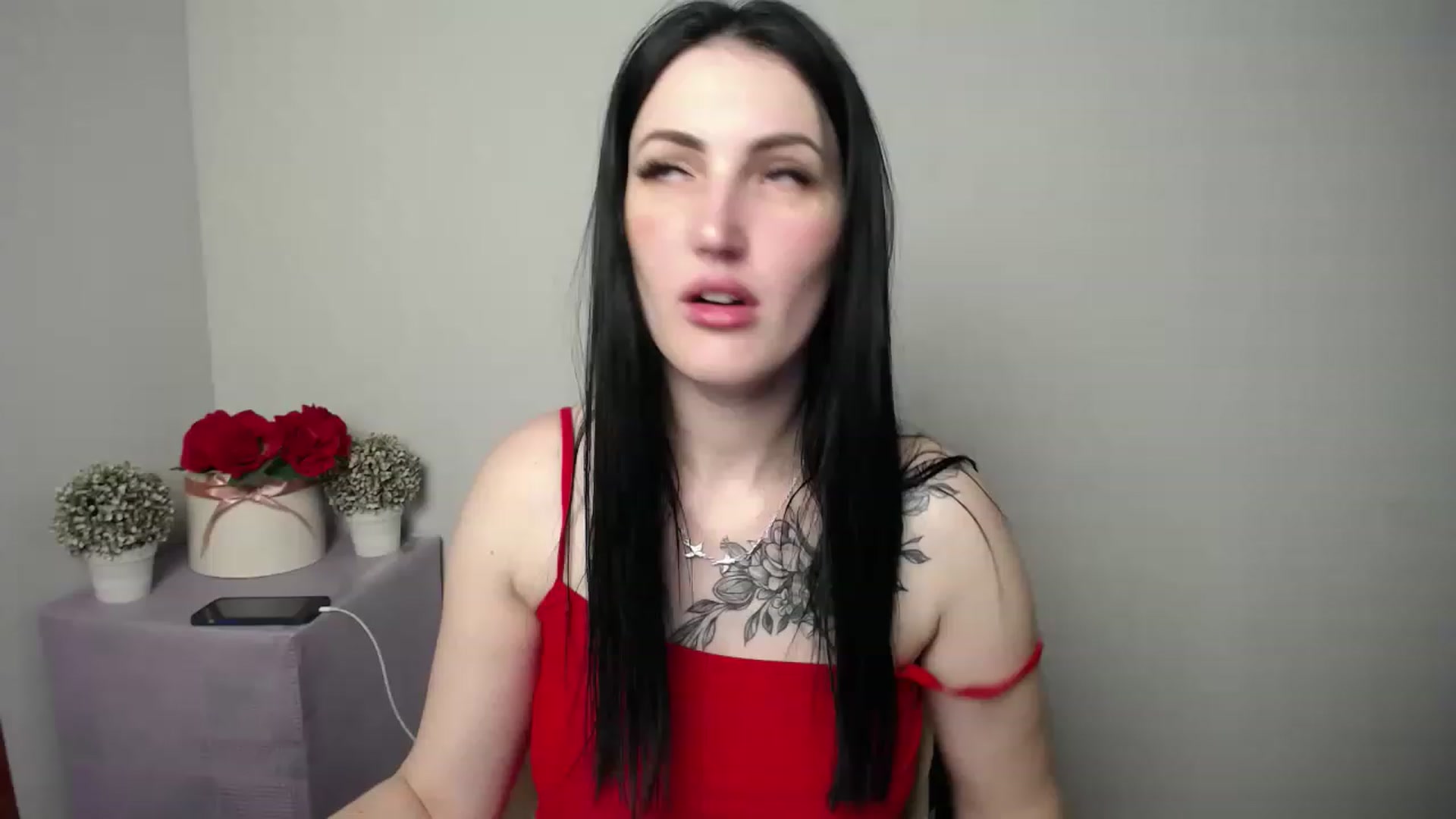 Gallery image thumbnail from MilenaXo_'s myfreecams stream on, 02/12/2023, 23:37 image 3 of 20