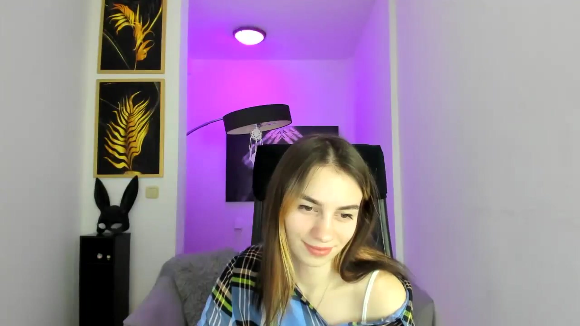Gallery image thumbnail from MileyBee's myfreecams stream on, 12/26/2024, 15:15 image 5 of 20
