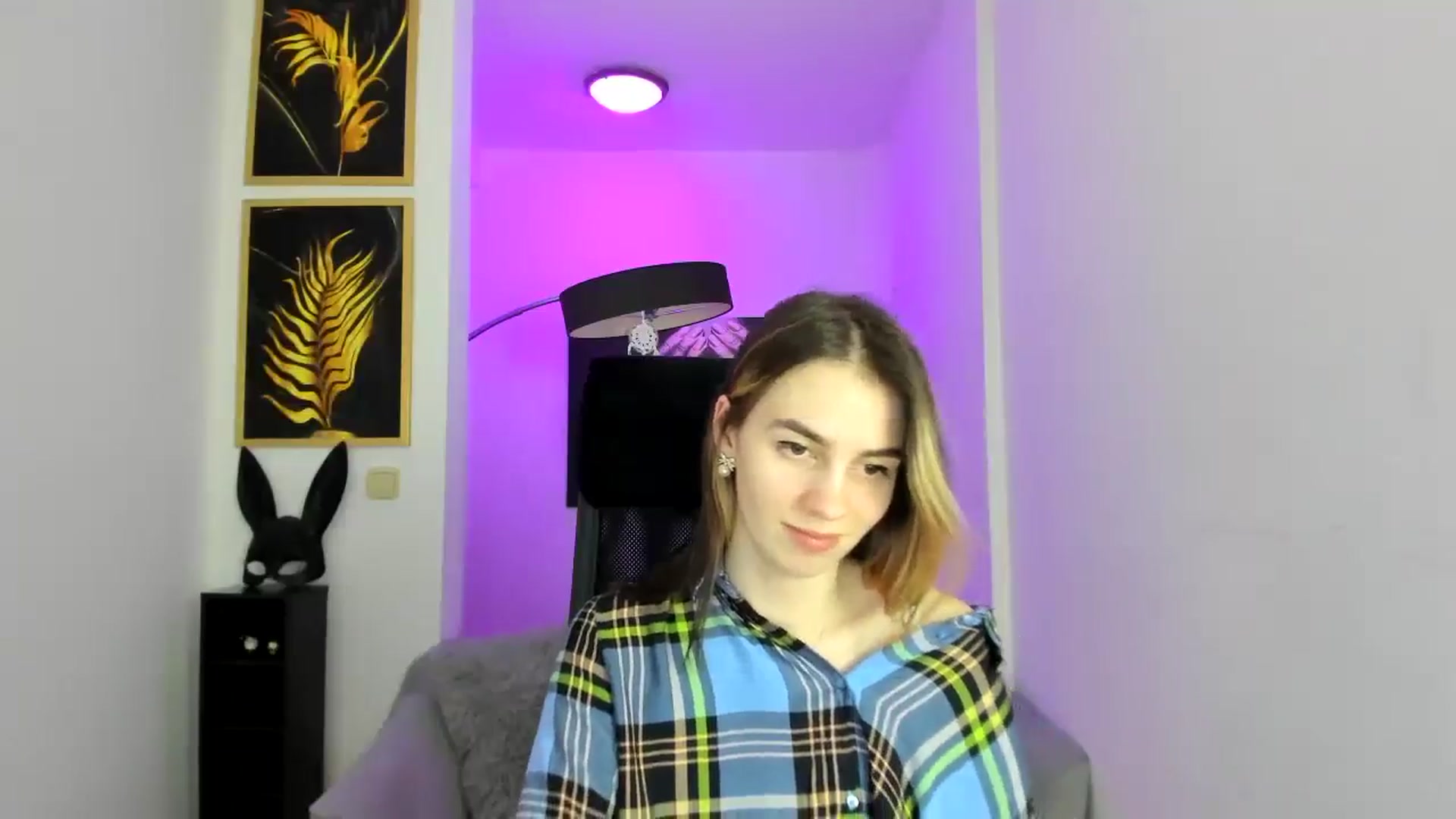 Gallery image thumbnail from MileyBee's myfreecams stream on, 12/26/2024, 16:02 image 2 of 20