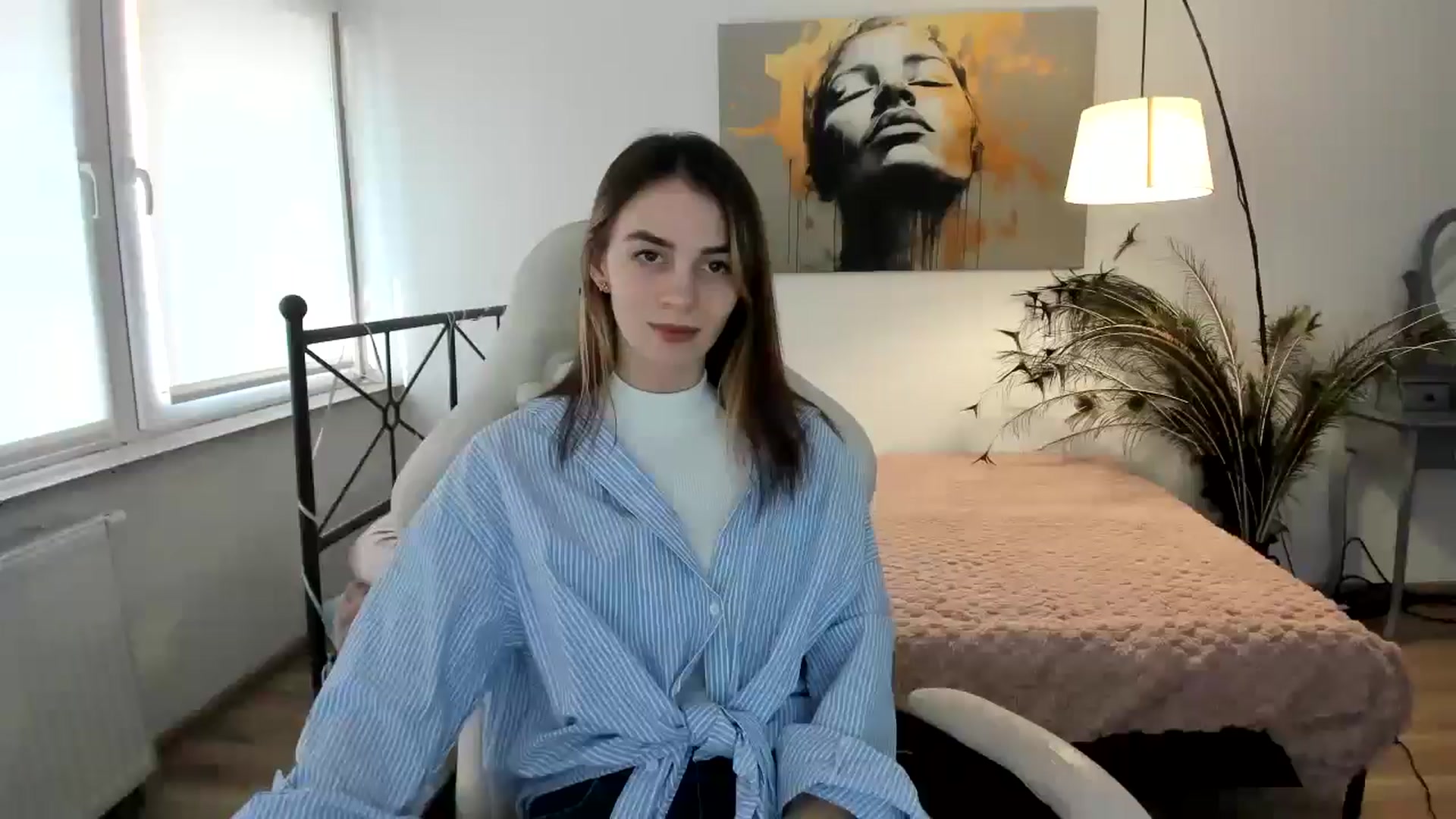 Gallery image thumbnail from MileyBee's myfreecams stream on, 12/30/2024, 14:26 image 1 of 20